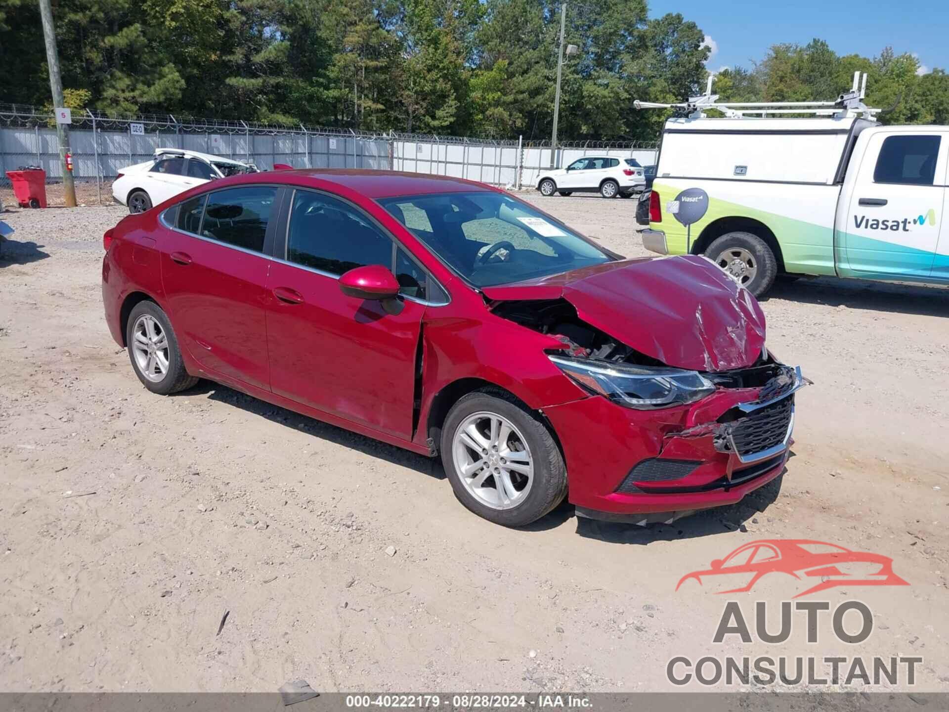 CHEVROLET CRUZE 2018 - 1G1BE5SM6J7217903