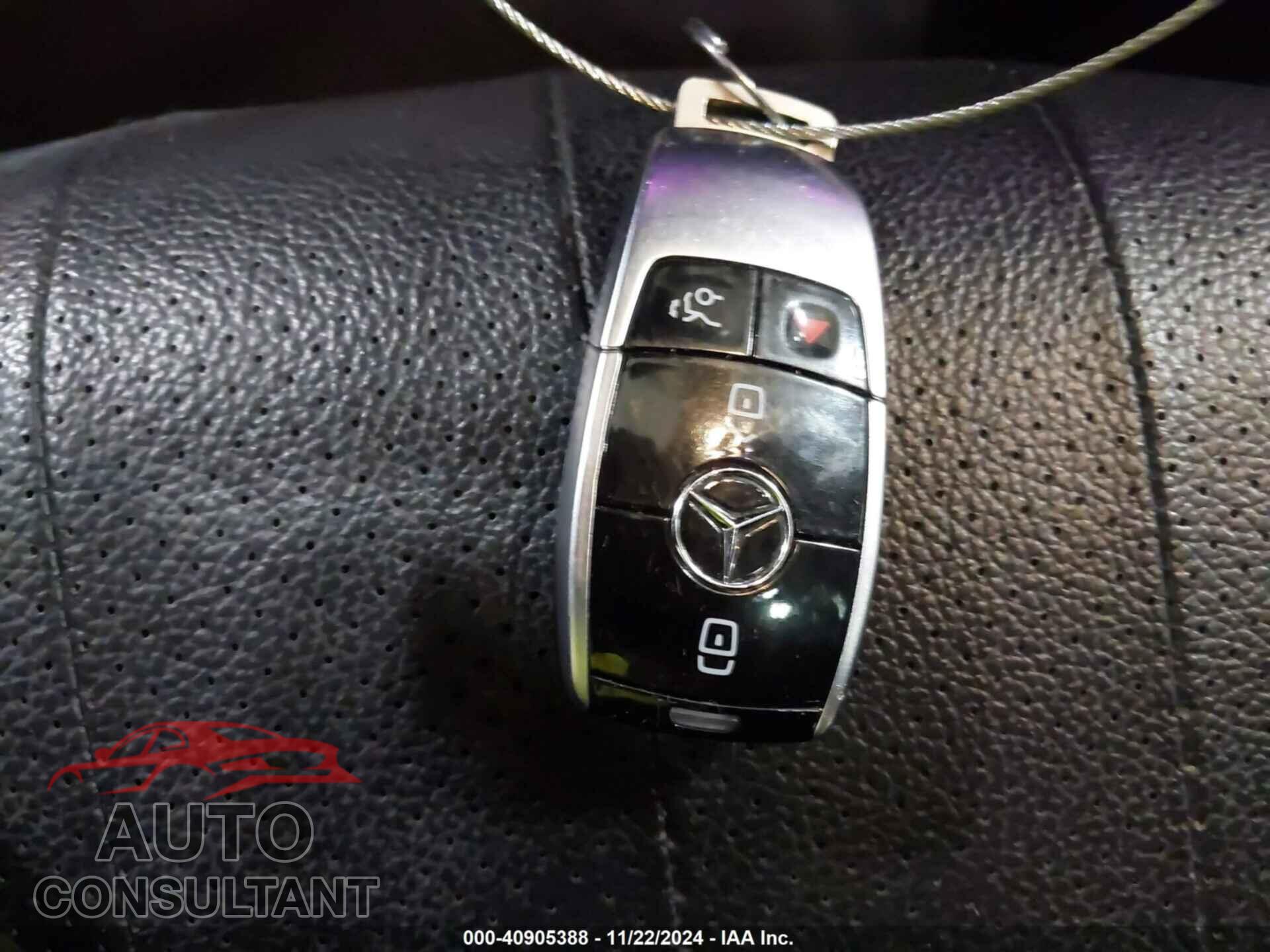 MERCEDES-BENZ E 300 2017 - WDDZF4KB3HA042475