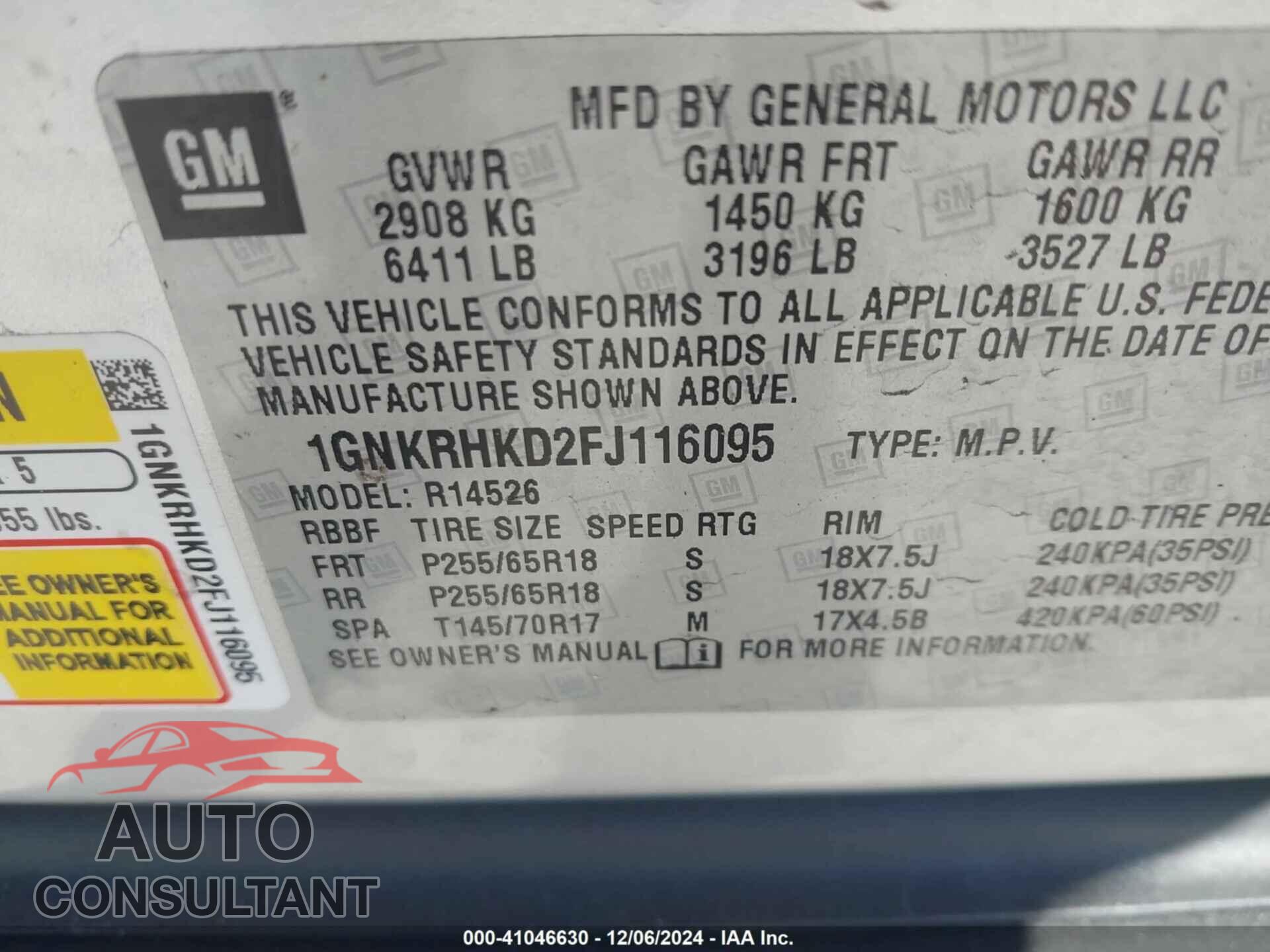 CHEVROLET TRAVERSE 2015 - 1GNKRHKD2FJ116095