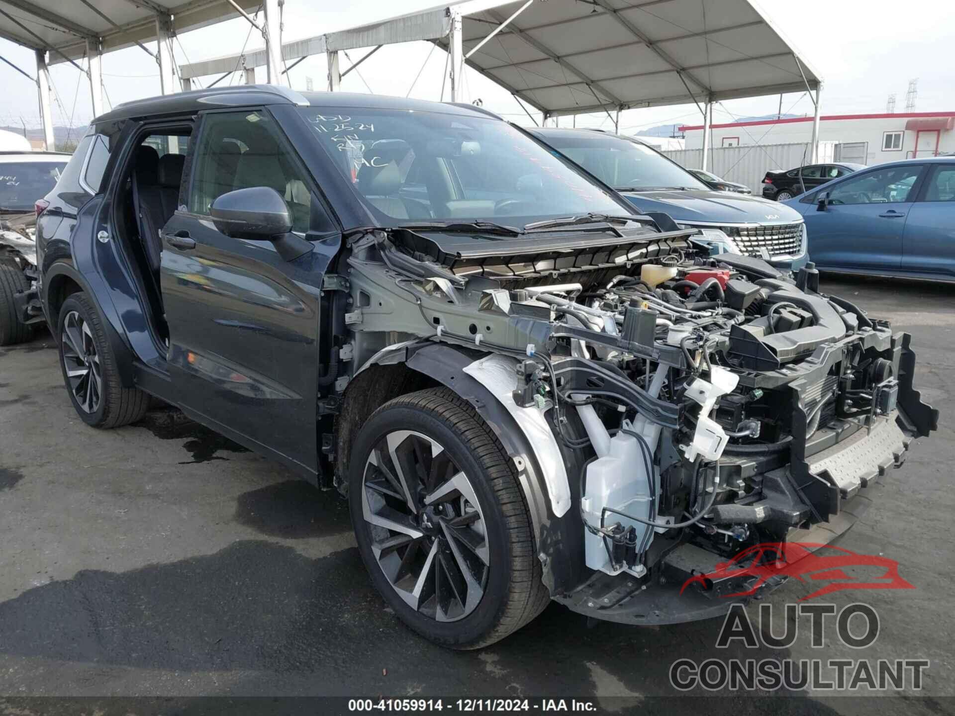 MITSUBISHI OUTLANDER 2024 - JA4J4WA81RZ055804
