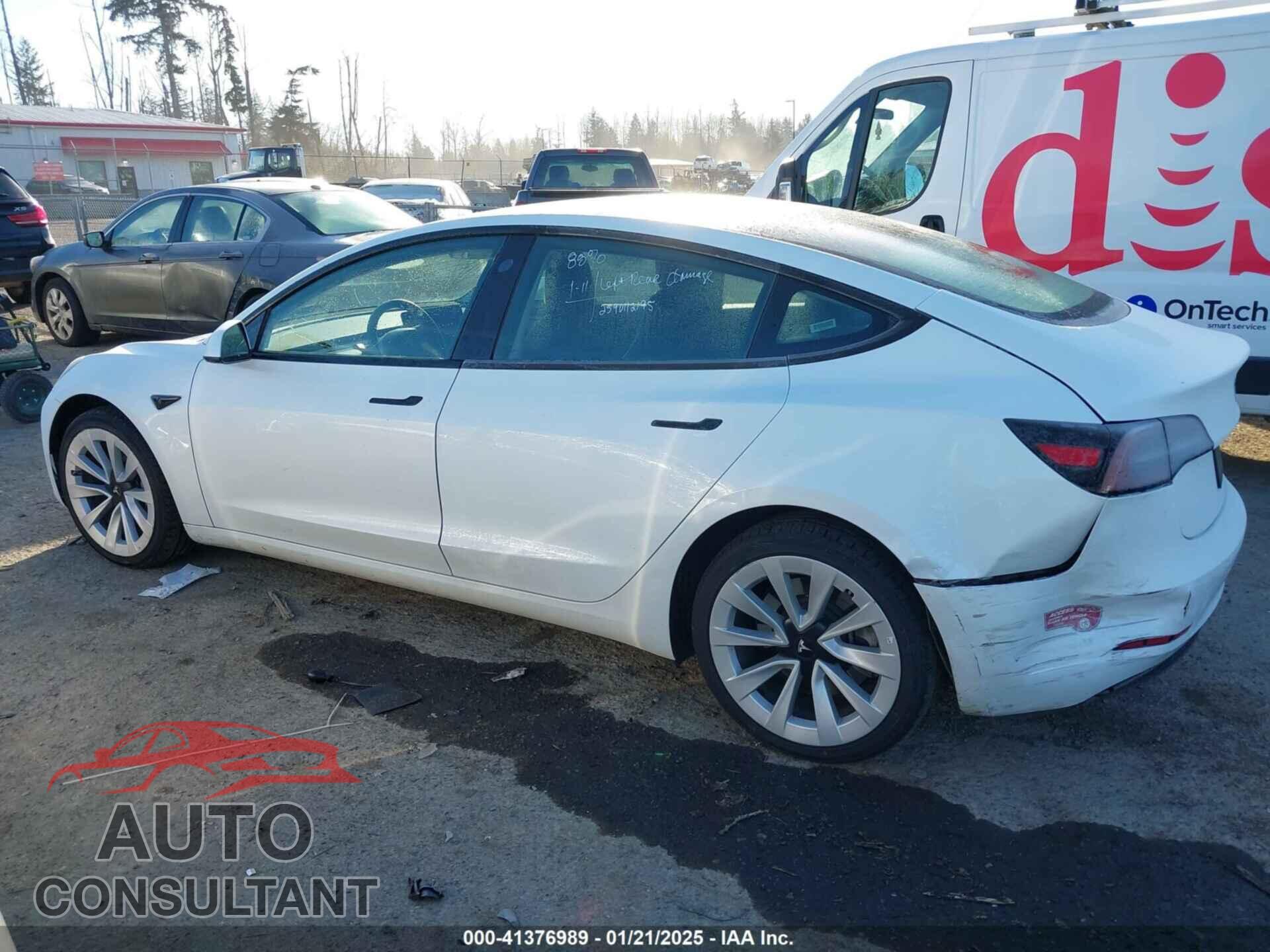 TESLA MODEL 3 2023 - 5YJ3E1EA2PF448385