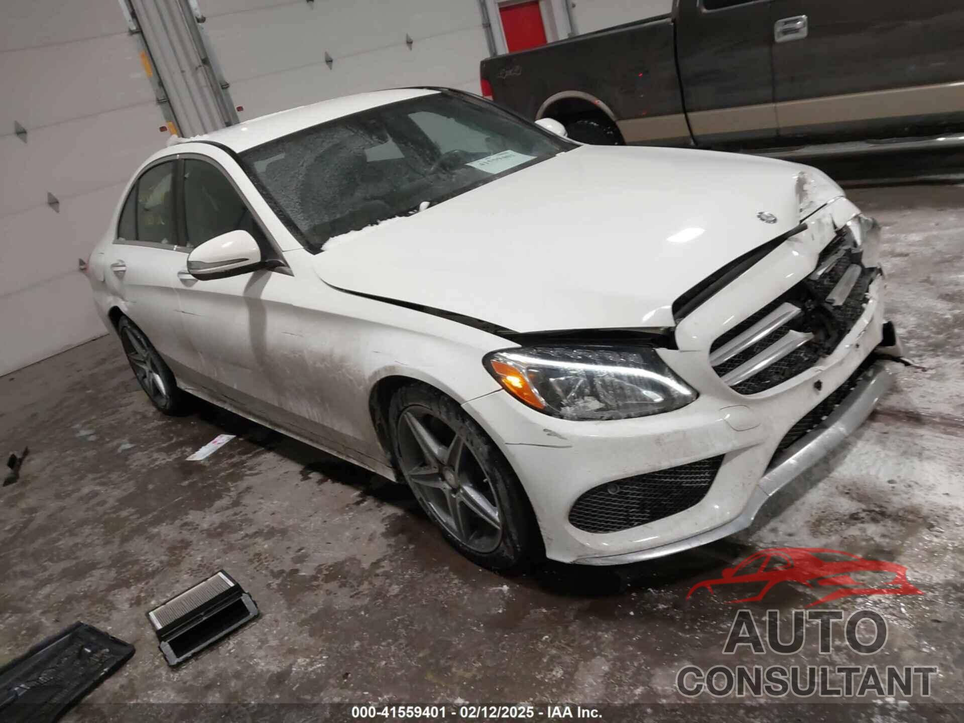 MERCEDES-BENZ C 300 2016 - 55SWF4KB2GU111660