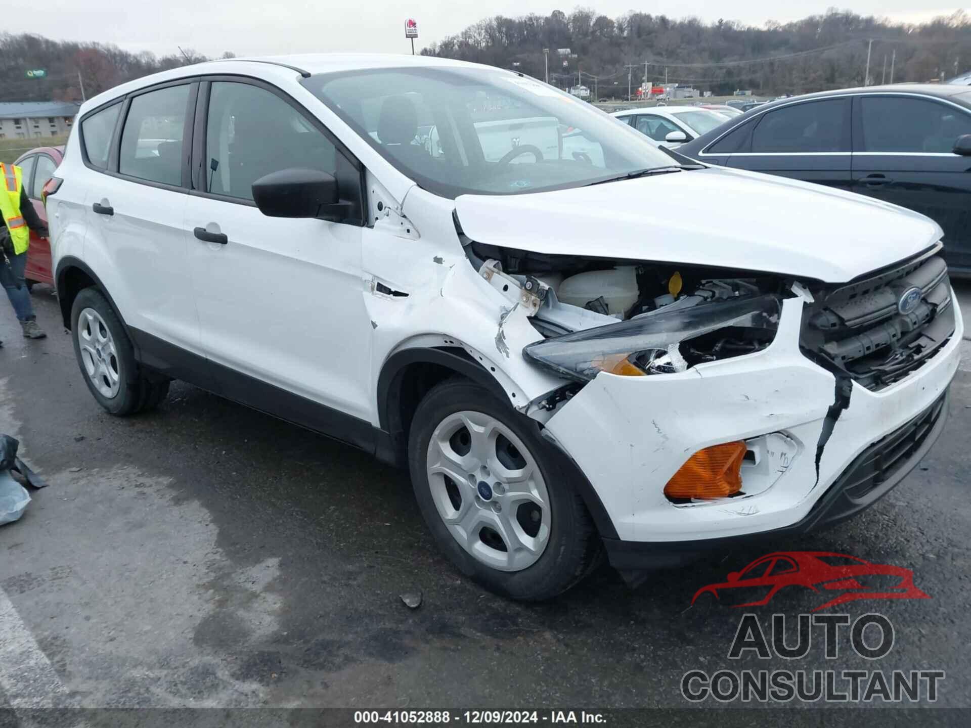 FORD ESCAPE 2019 - 1FMCU0F74KUA59047