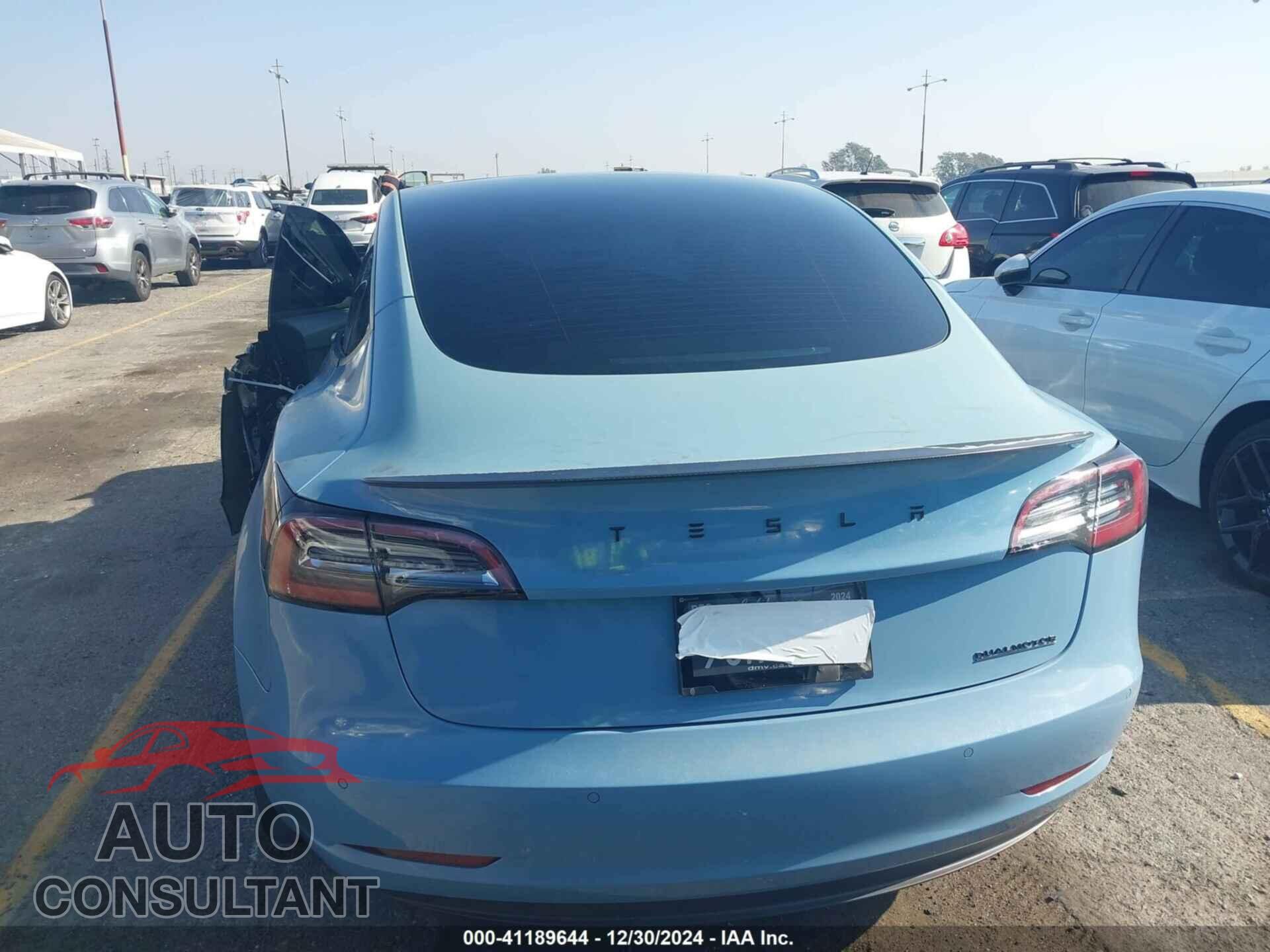 TESLA MODEL 3 2022 - 5YJ3E1EC1NF144236