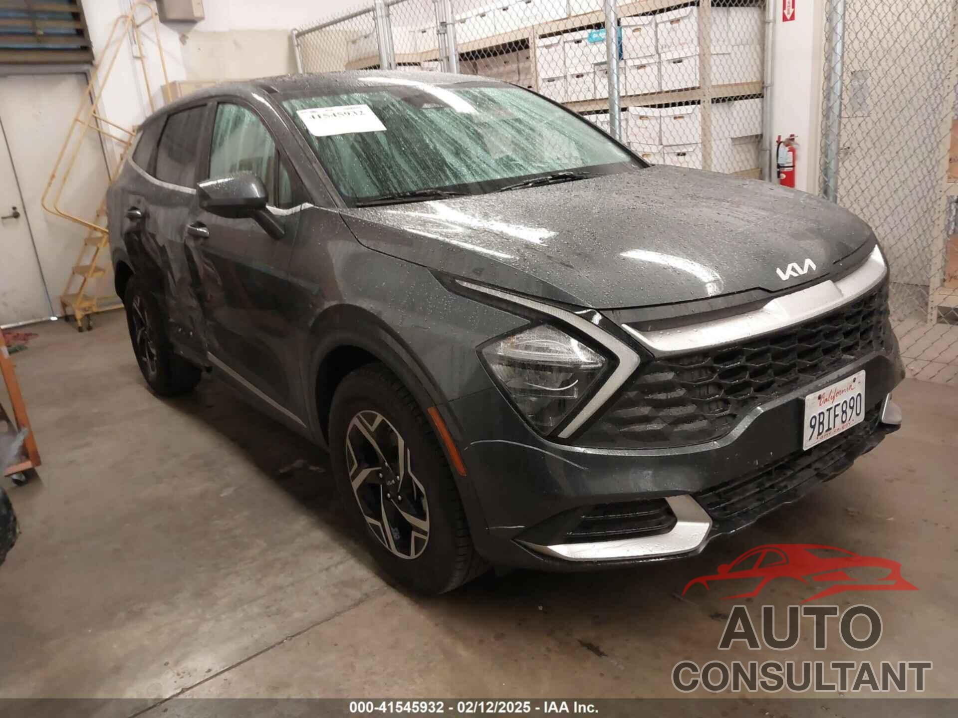KIA SPORTAGE 2023 - KNDPU3AF1P7037762