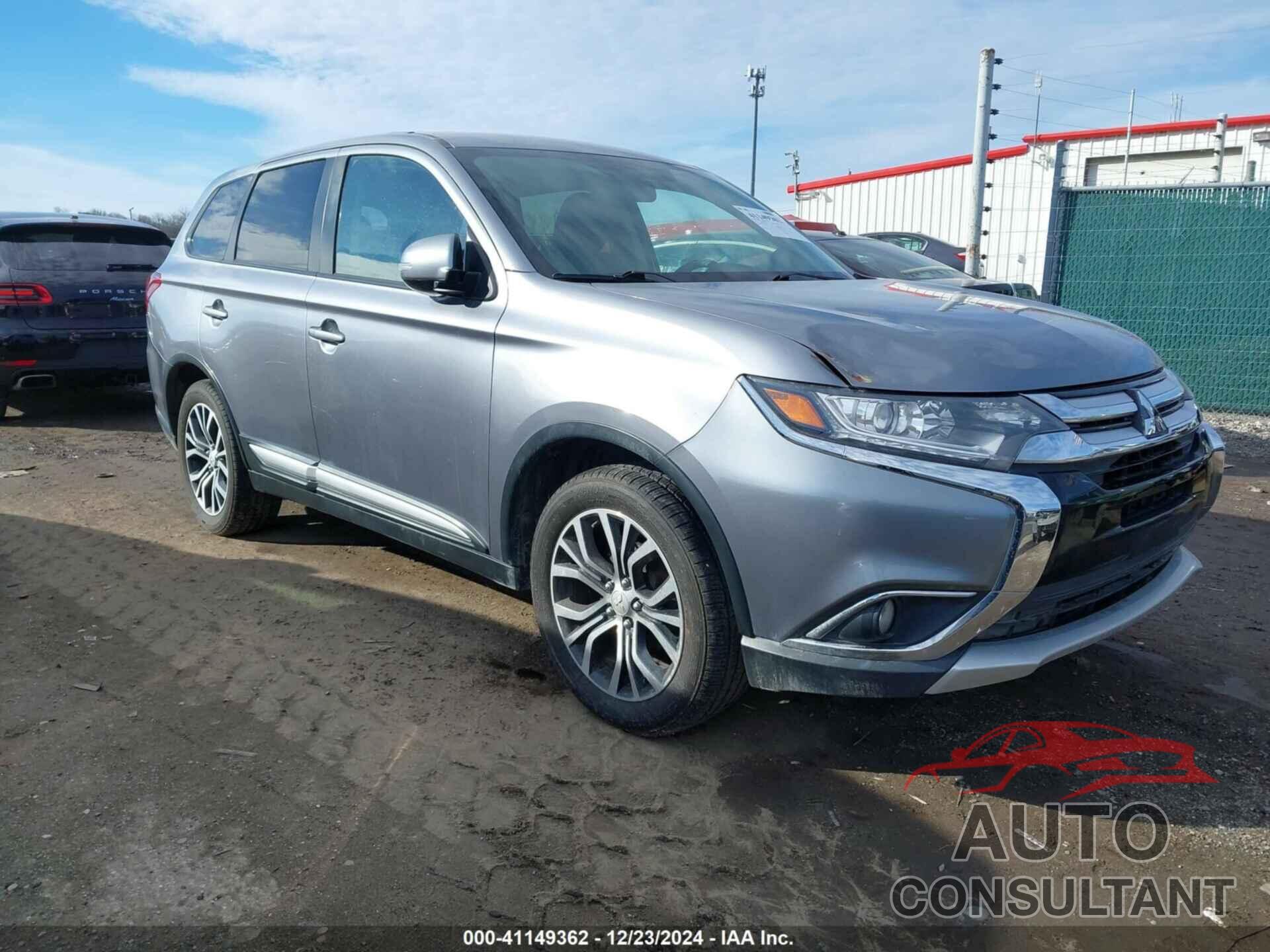 MITSUBISHI OUTLANDER 2017 - JA4AD3A39HZ022132