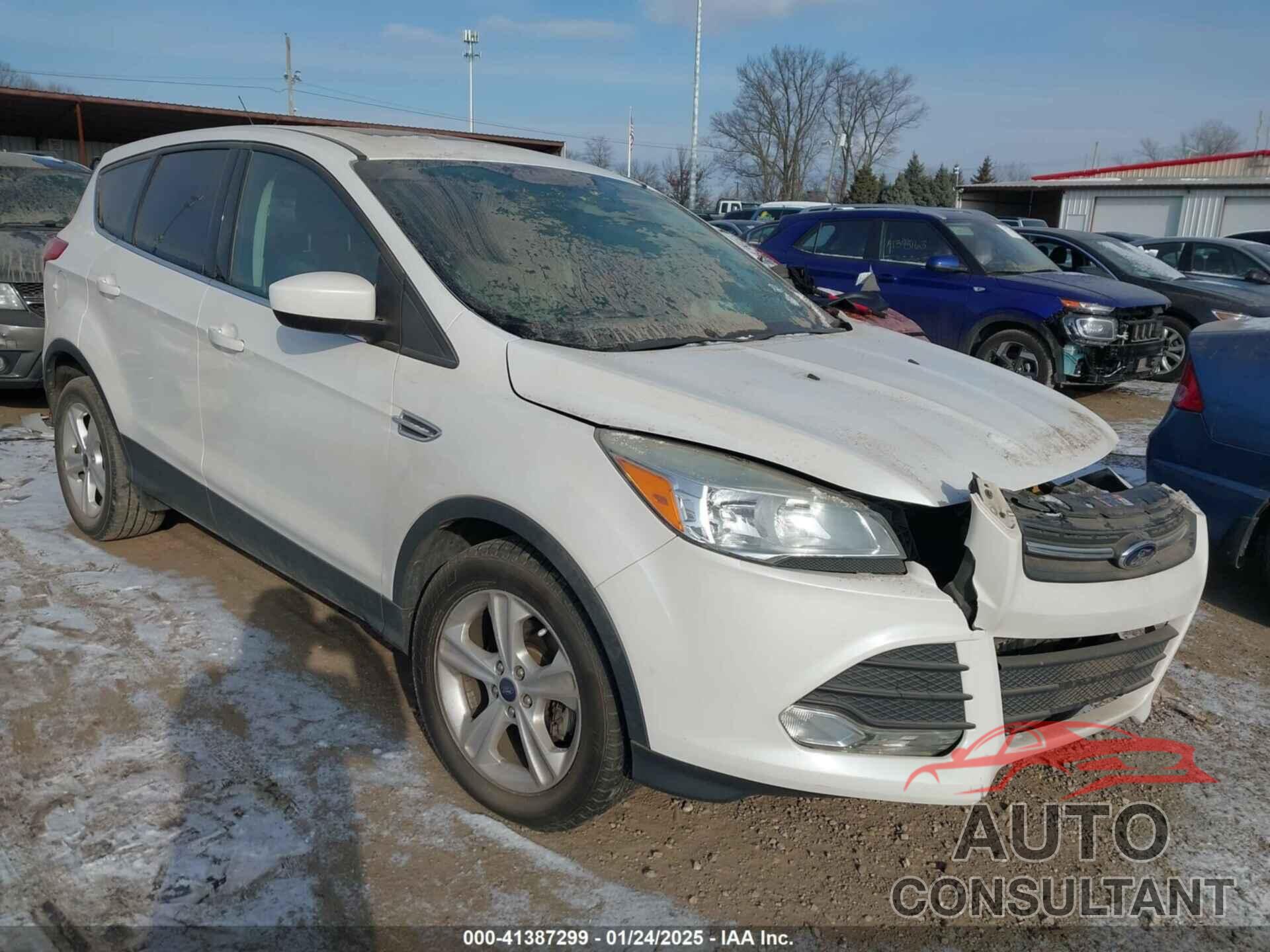 FORD ESCAPE 2015 - 1FMCU0GX8FUB03037