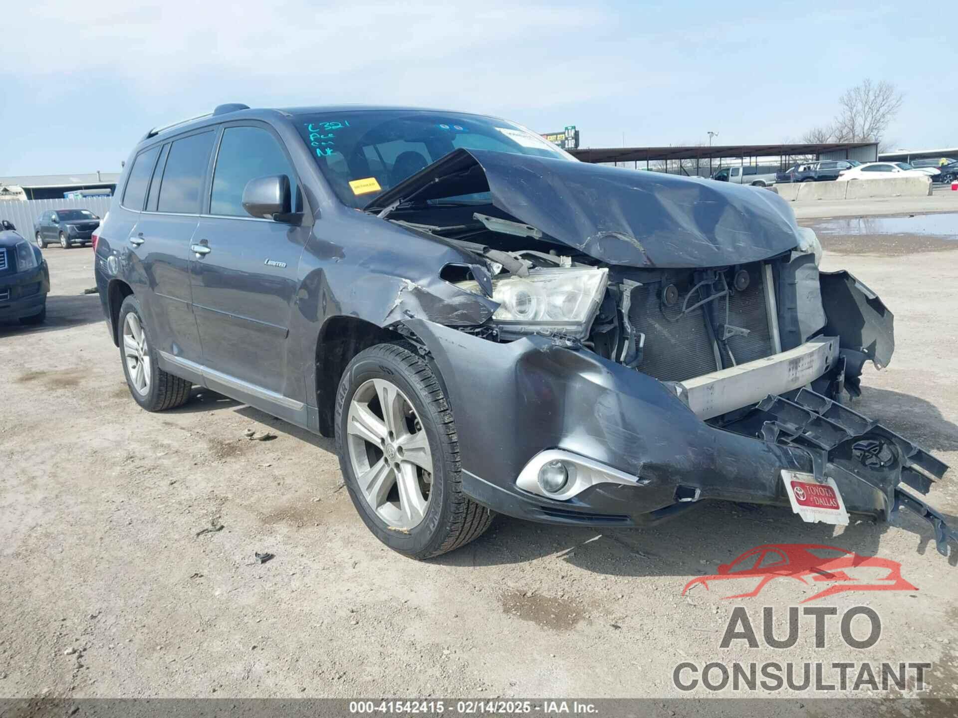 TOYOTA HIGHLANDER 2013 - 5TDYK3EH1DS137884