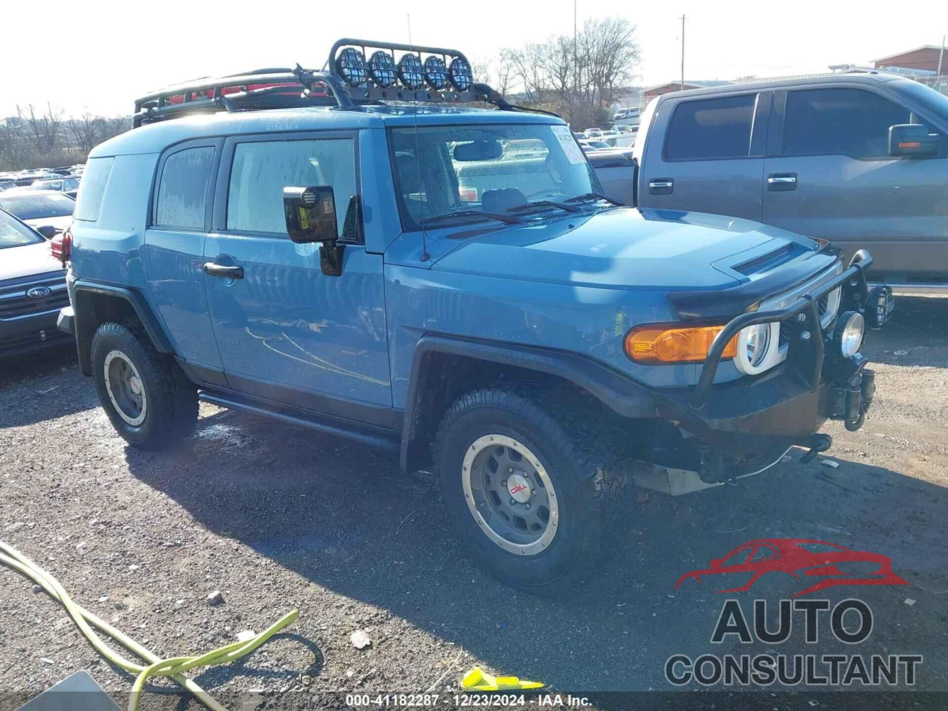 TOYOTA FJ CRUISER 2014 - JTEBU4BF6EK196345