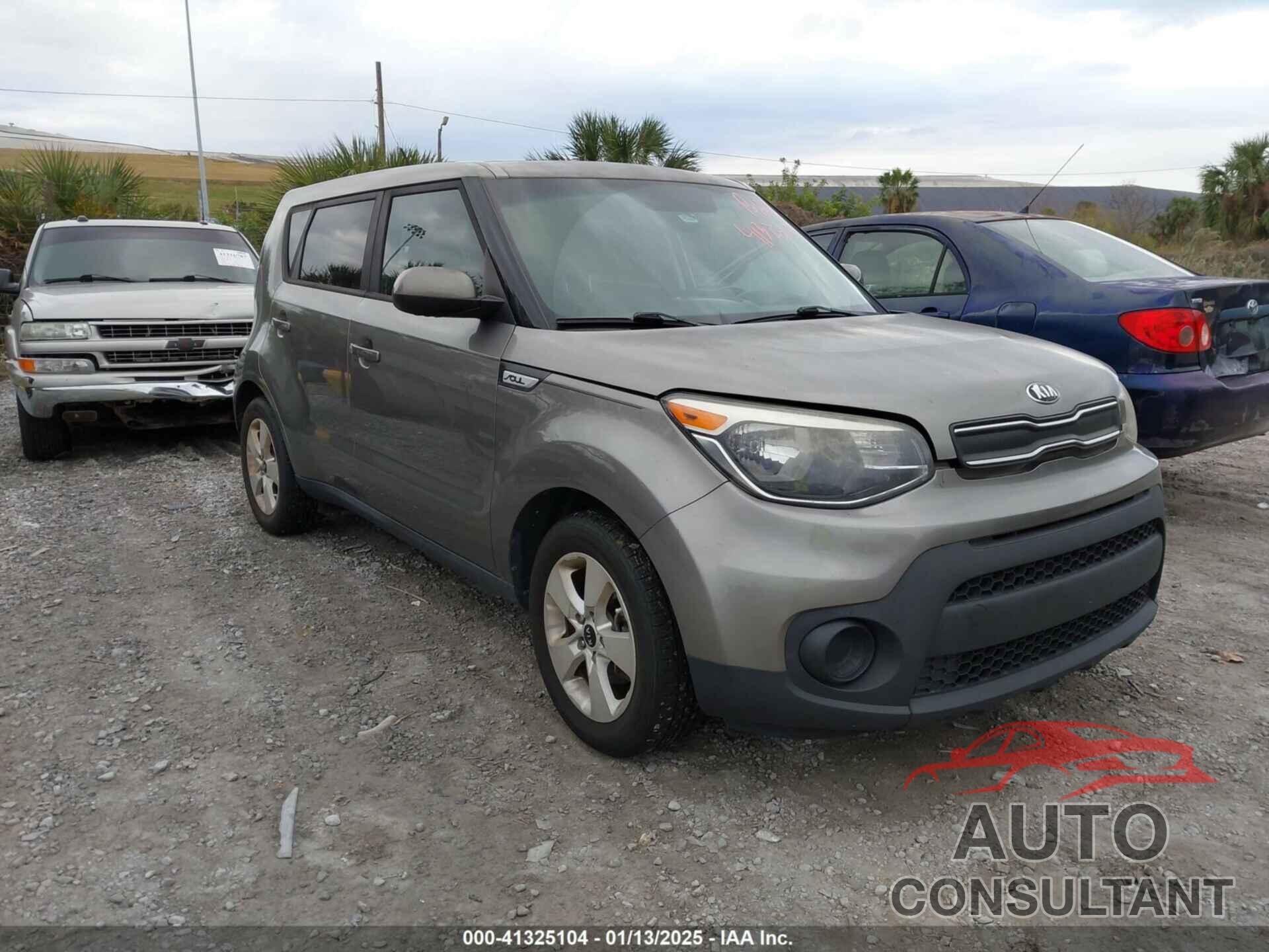 KIA SOUL 2017 - KNDJN2A28H7496105