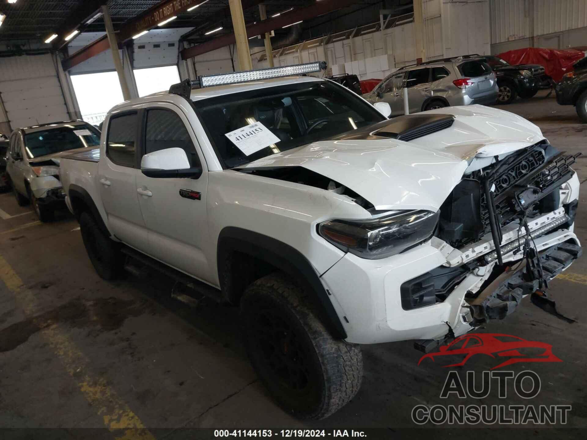 TOYOTA TACOMA 2019 - 5TFCZ5AN0KX209923