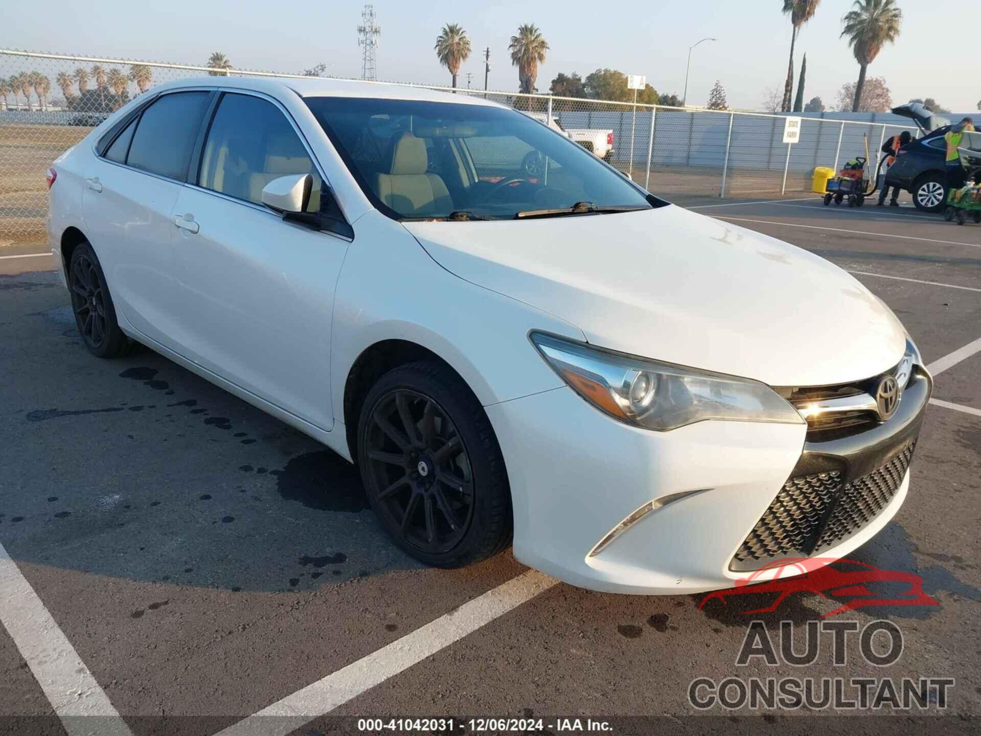 TOYOTA CAMRY 2017 - 4T1BF1FK7HU319580