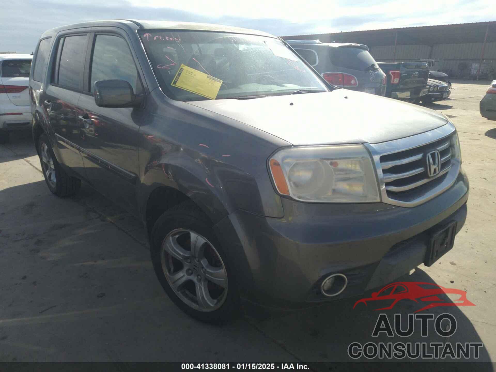HONDA PILOT 2013 - 5FNYF3H48DB021633