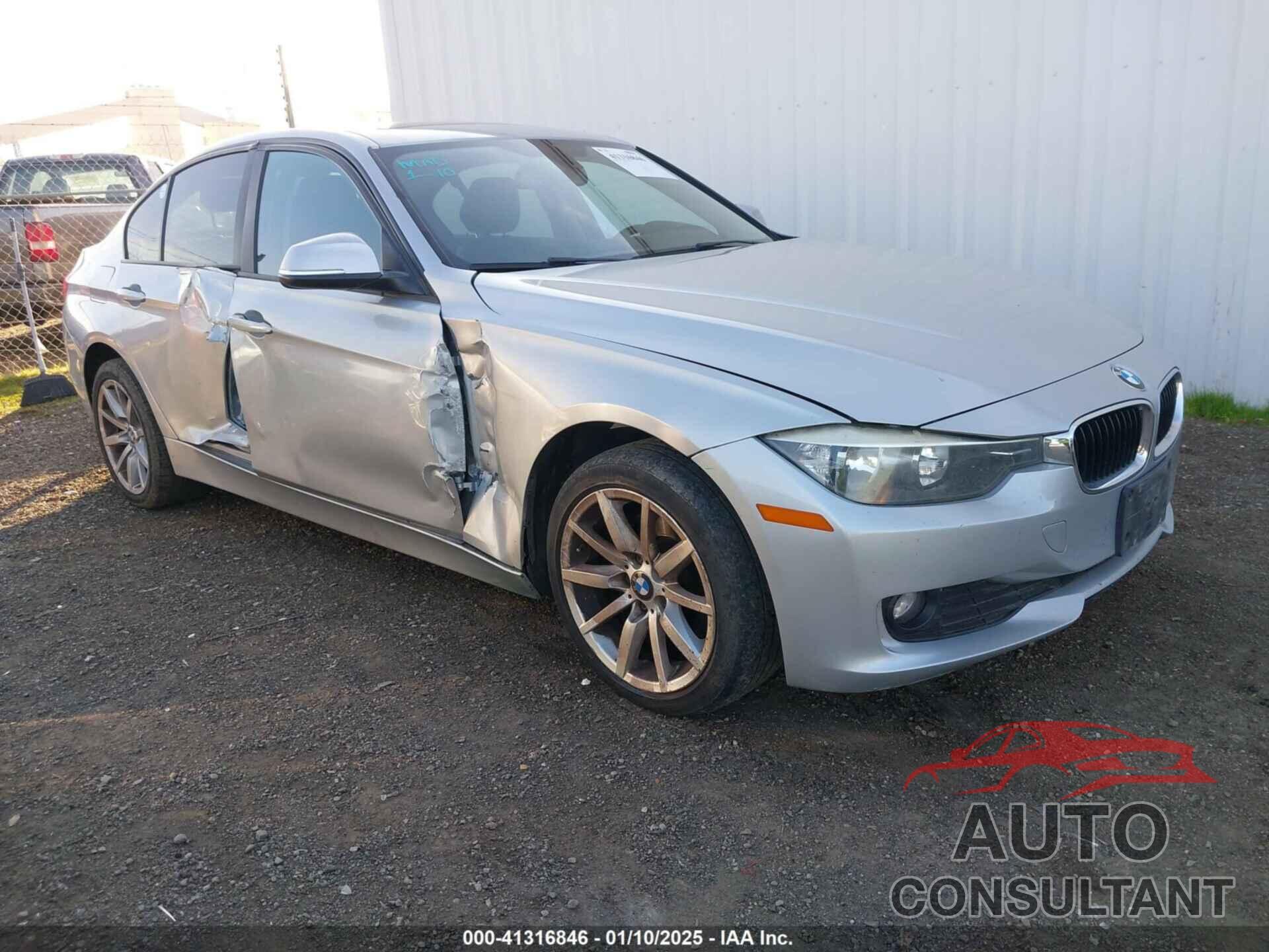 BMW 320I 2013 - WBA3B1C53DK128079