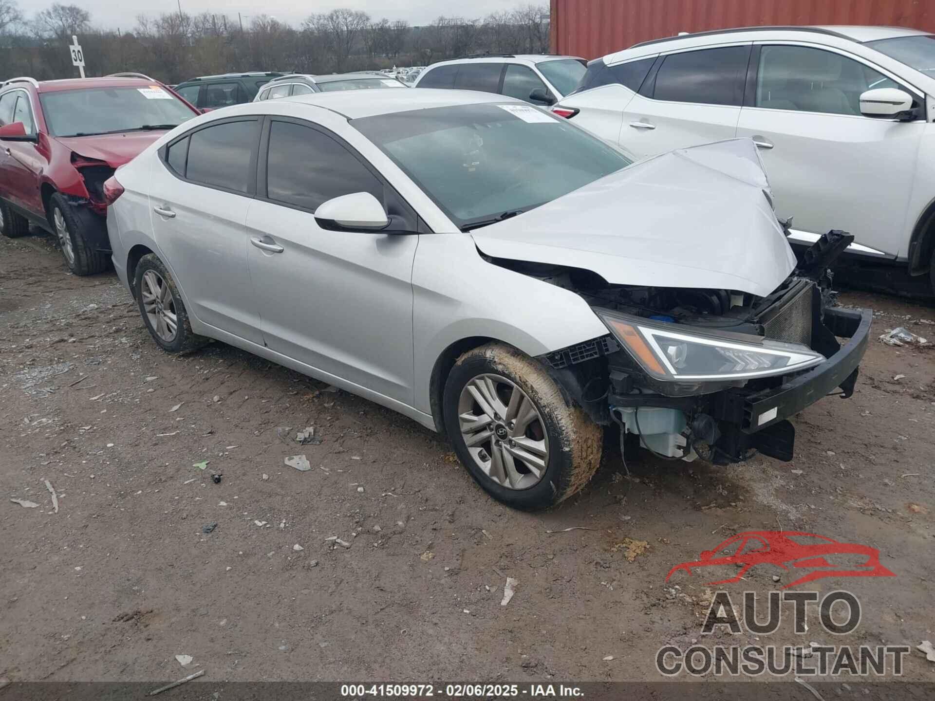 HYUNDAI ELANTRA 2020 - 5NPD84LF5LH513558