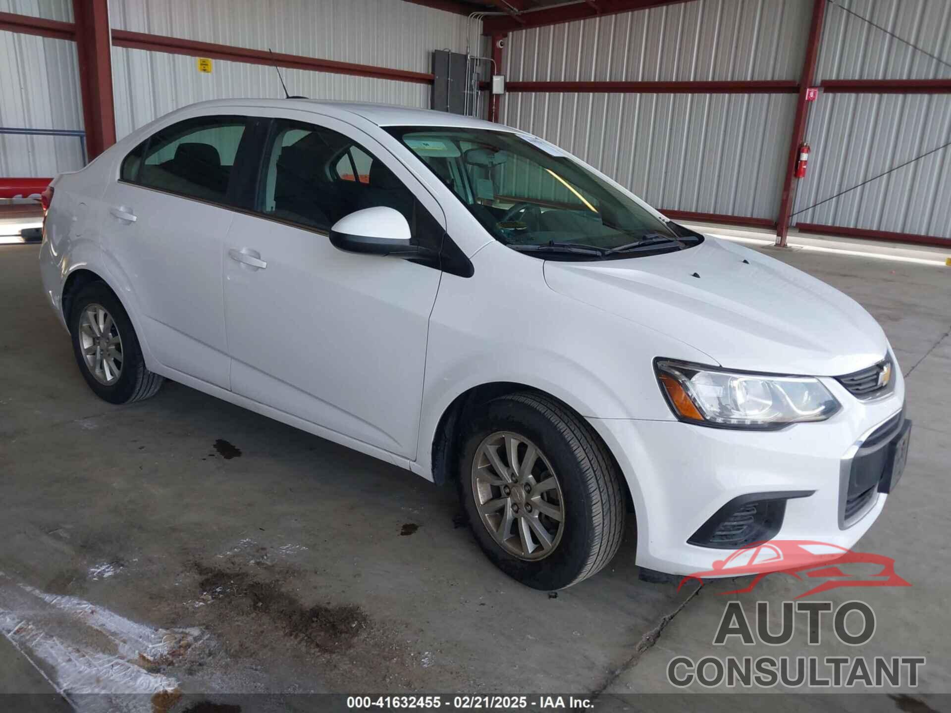 CHEVROLET SONIC 2017 - 1G1JD5SG2H4127717