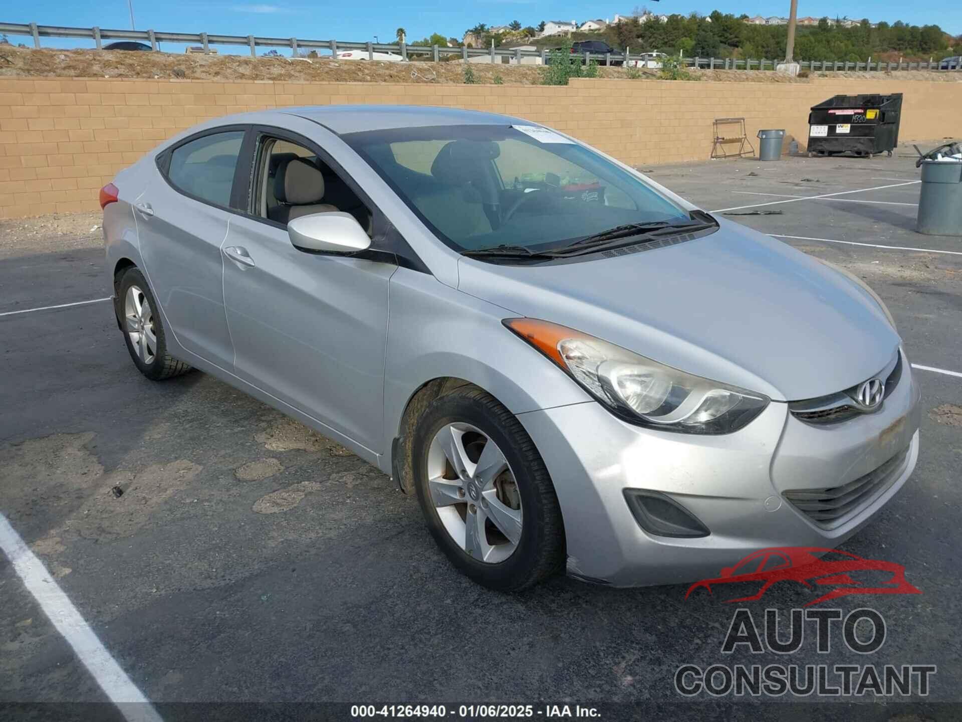 HYUNDAI ELANTRA 2013 - 5NPDH4AE9DH414690