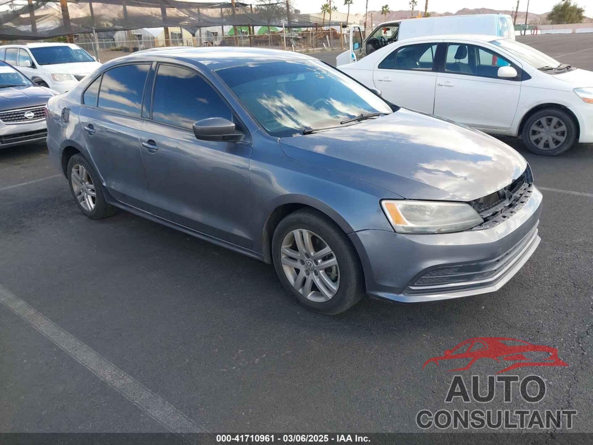 VOLKSWAGEN JETTA 2018 - 3VW2B7AJ5JM236187