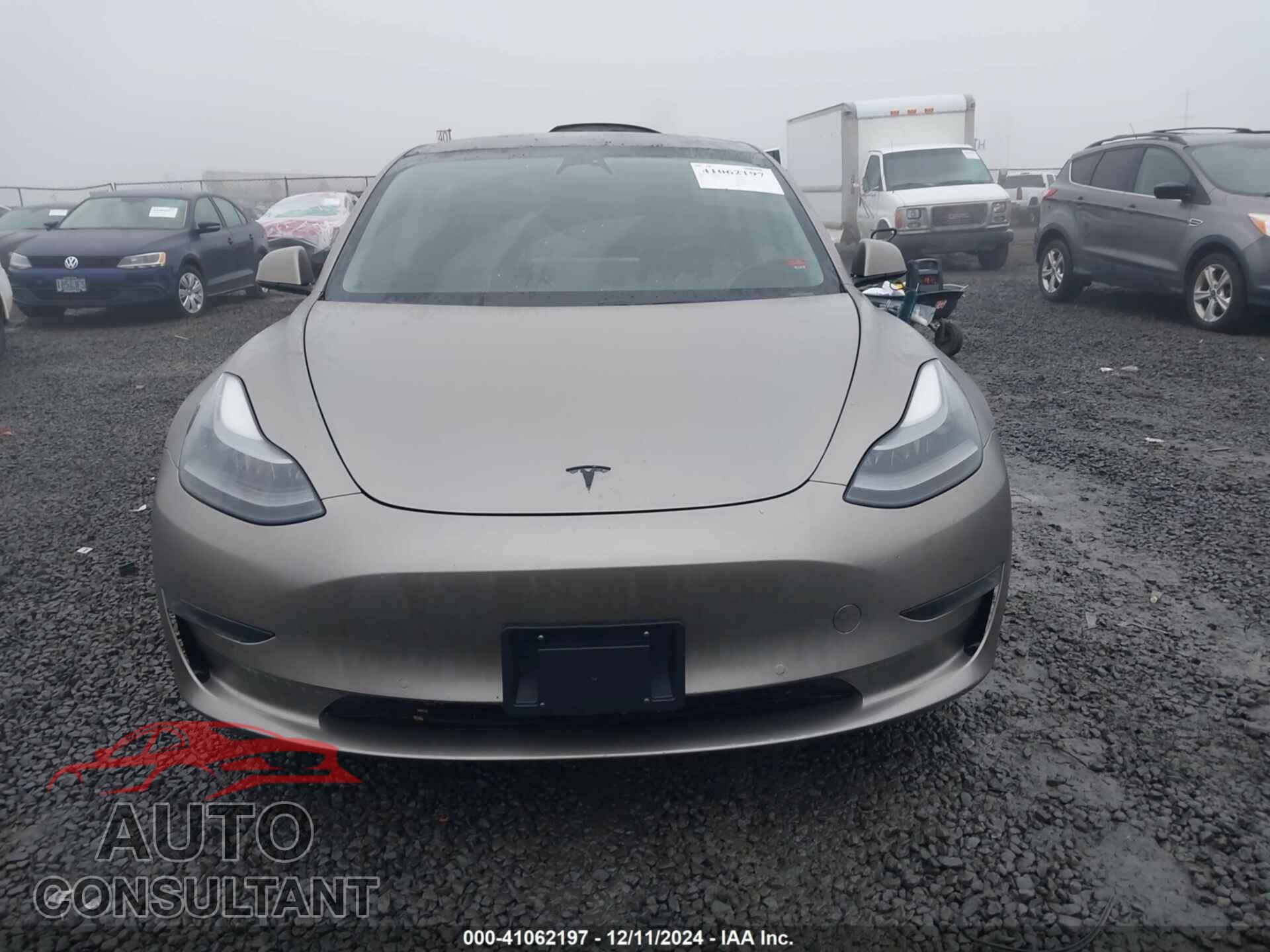 TESLA MODEL 3 2021 - 5YJ3E1EA1MF929479