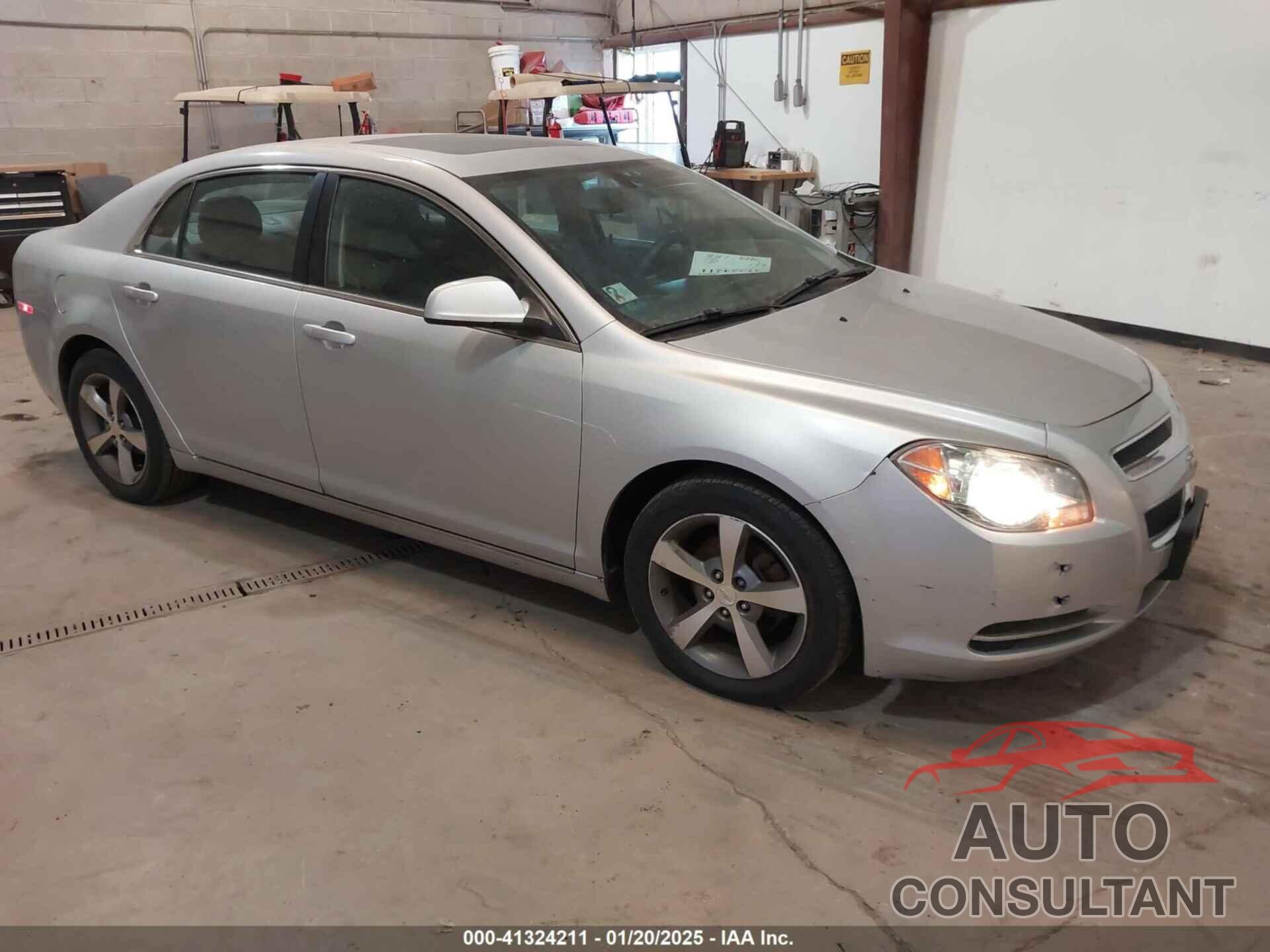 CHEVROLET MALIBU 2011 - 1G1ZC5E10BF249064