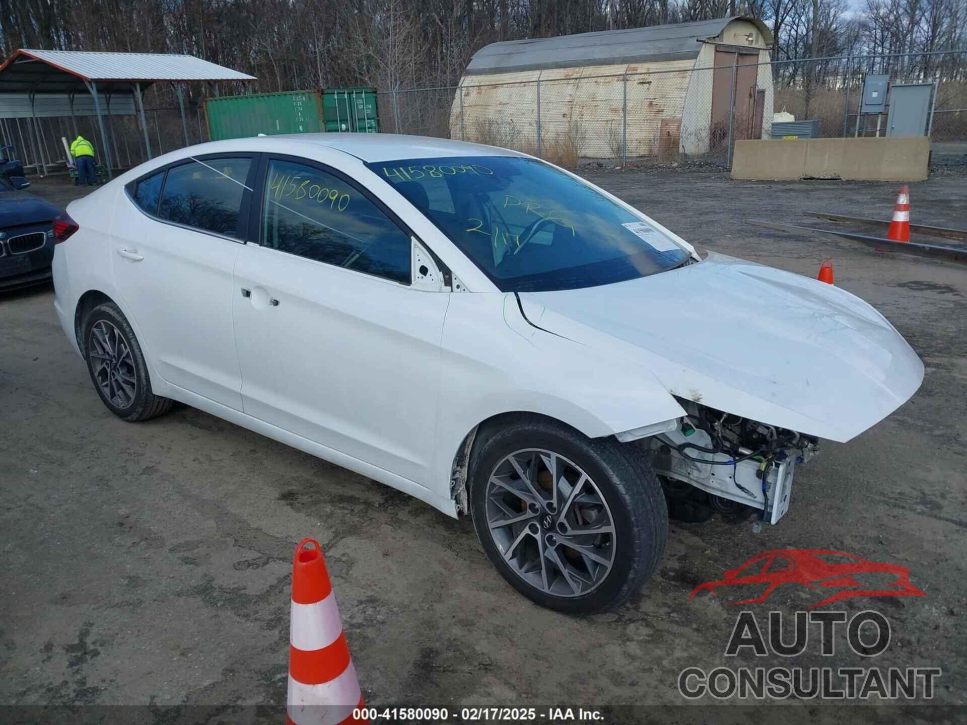 HYUNDAI ELANTRA 2020 - 5NPD84LFXLH617026