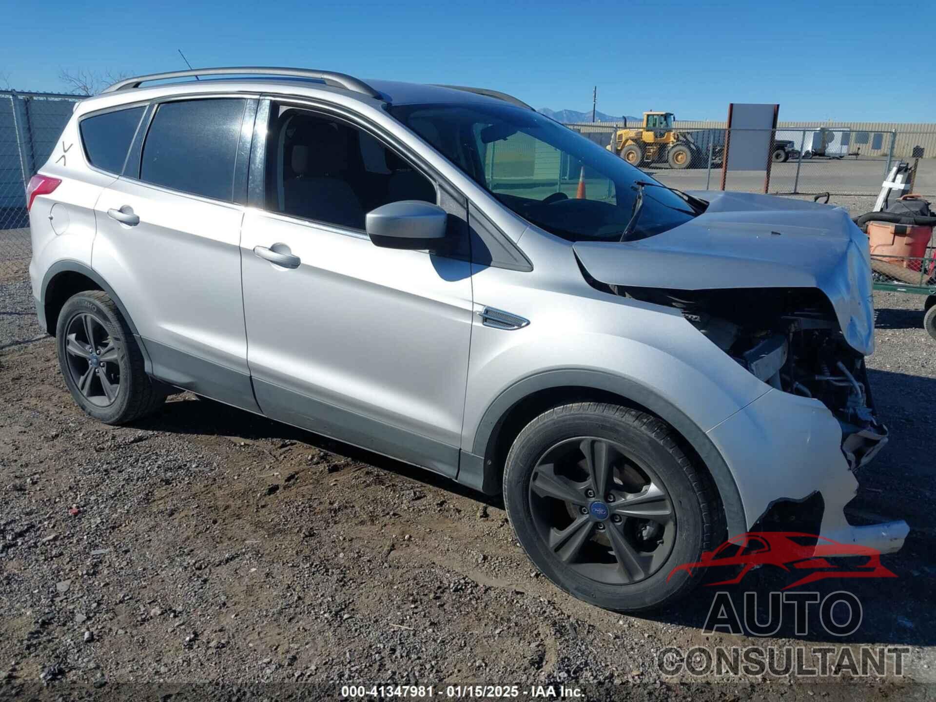 FORD ESCAPE 2015 - 1FMCU0GX2FUB07164