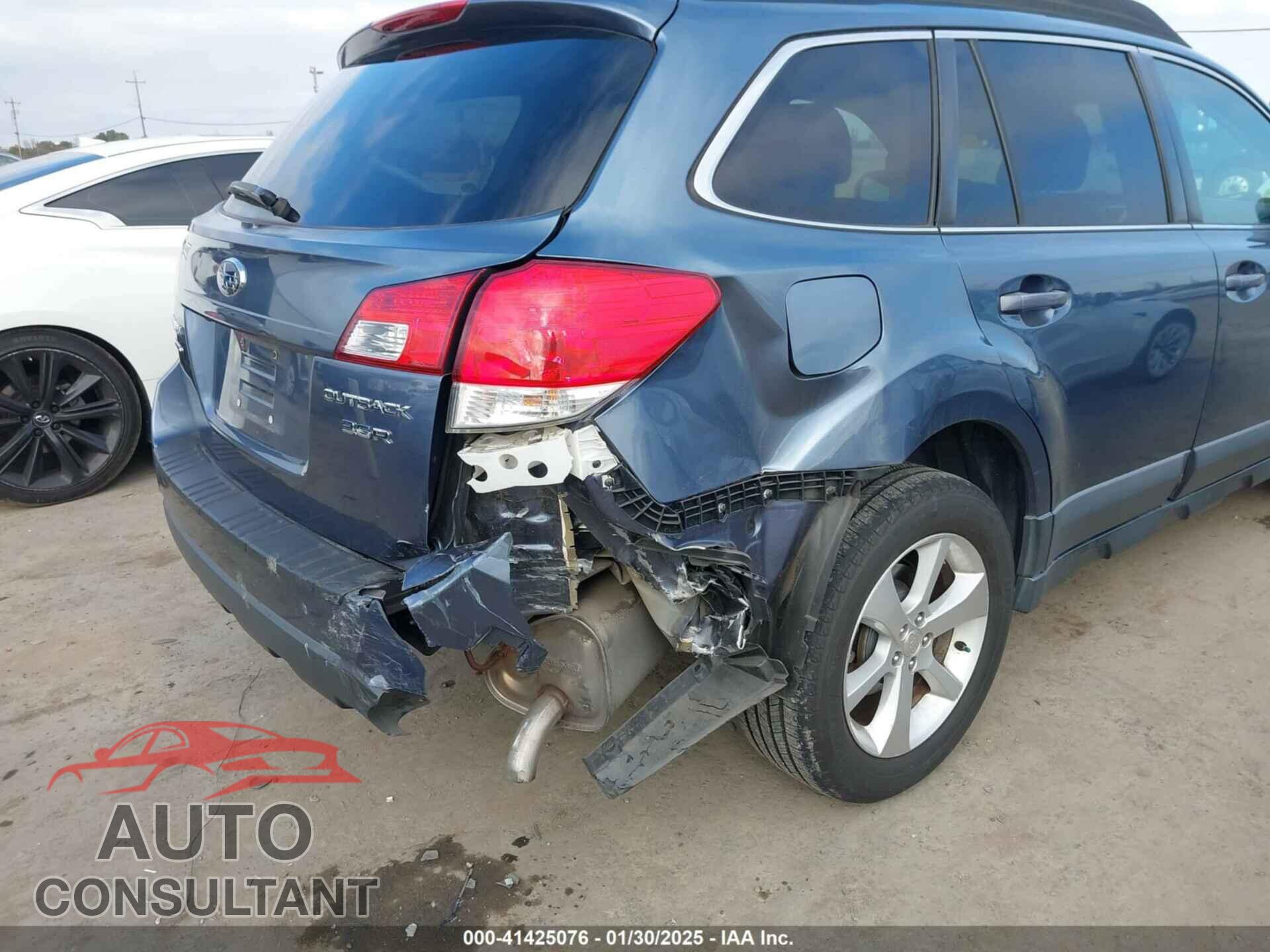 SUBARU OUTBACK 2013 - 4S4BRDKC8D2251500