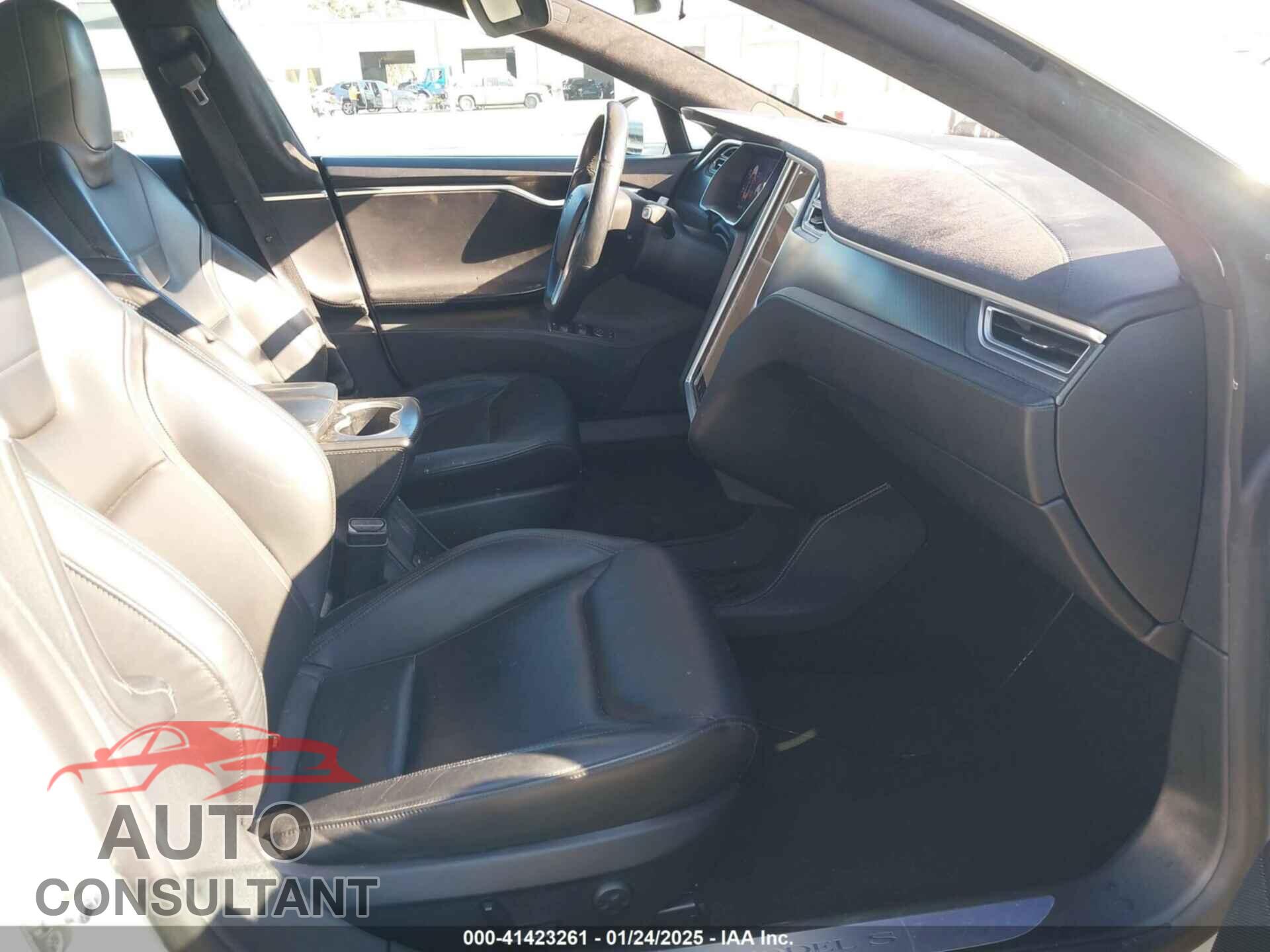 TESLA MODEL S 2015 - 5YJSA1H49FF083456
