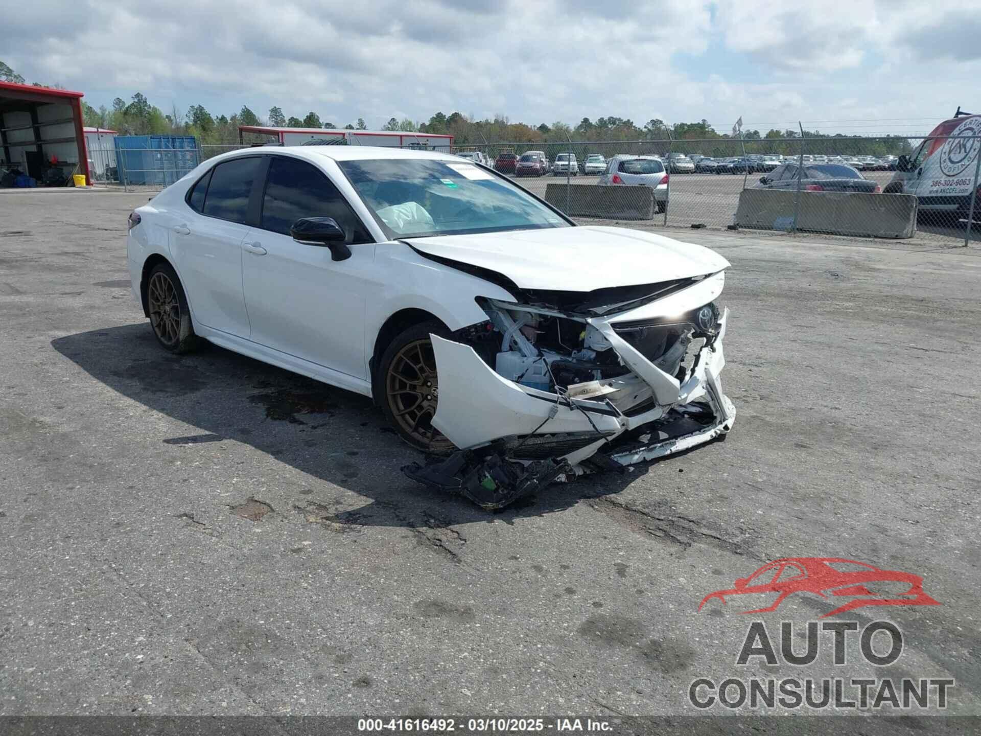 TOYOTA CAMRY 2023 - 4T1T11AKXPU116692