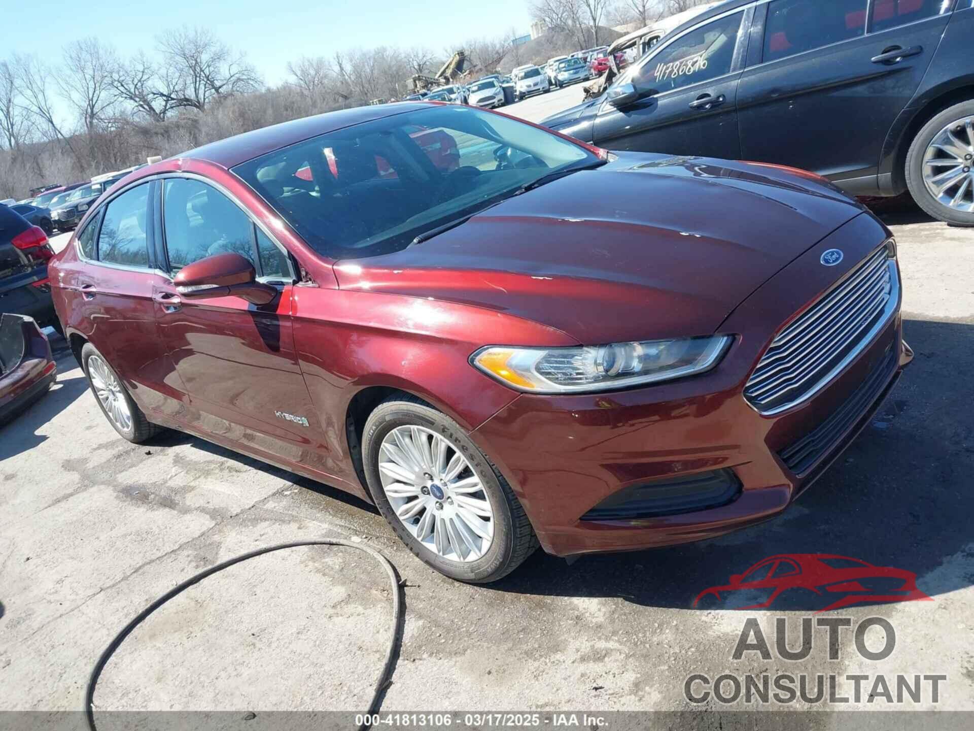 FORD FUSION HYBRID 2015 - 3FA6P0LU4FR248819