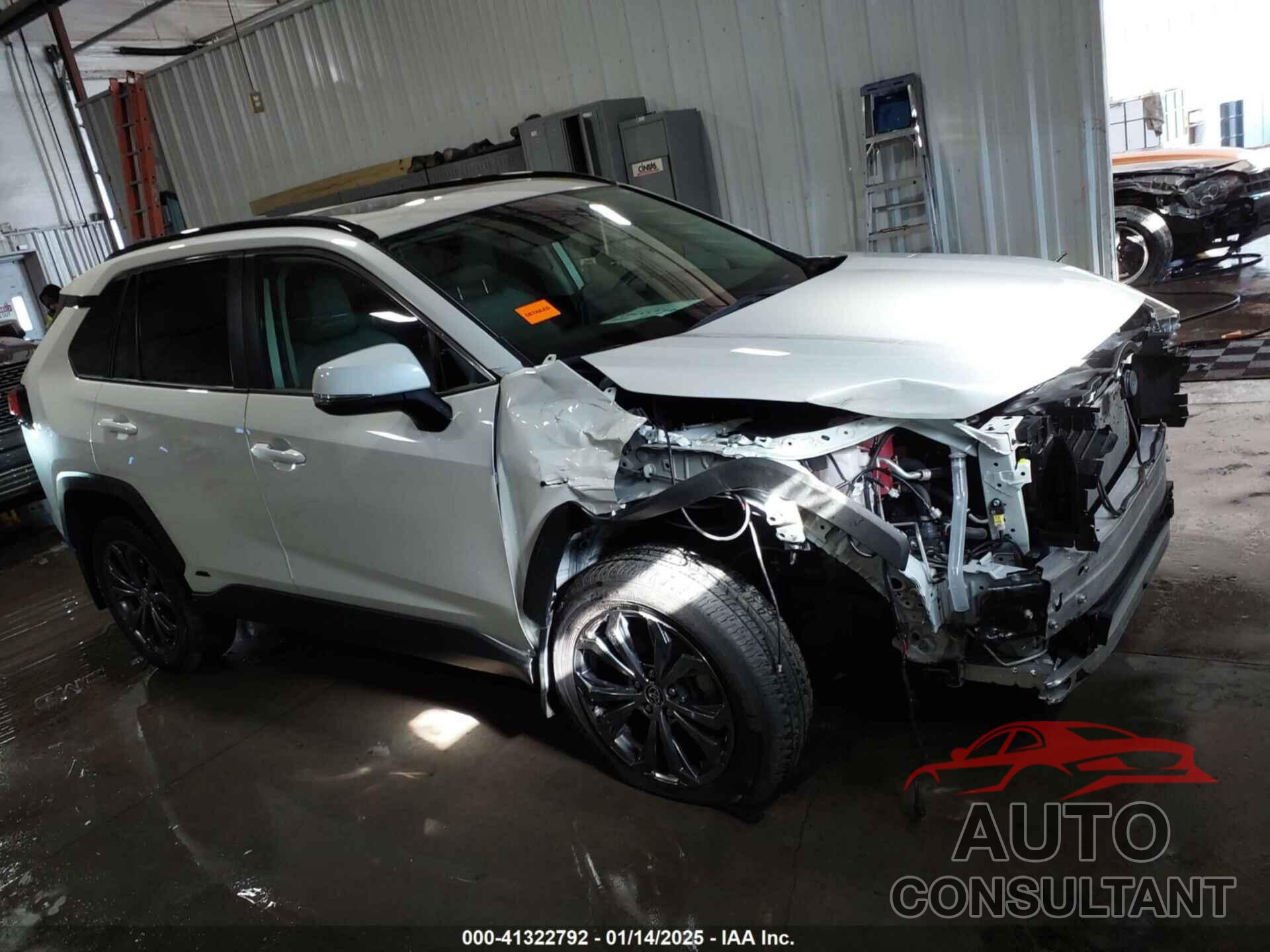 TOYOTA RAV4 HYBRID 2022 - JTMB6RFV5ND533718