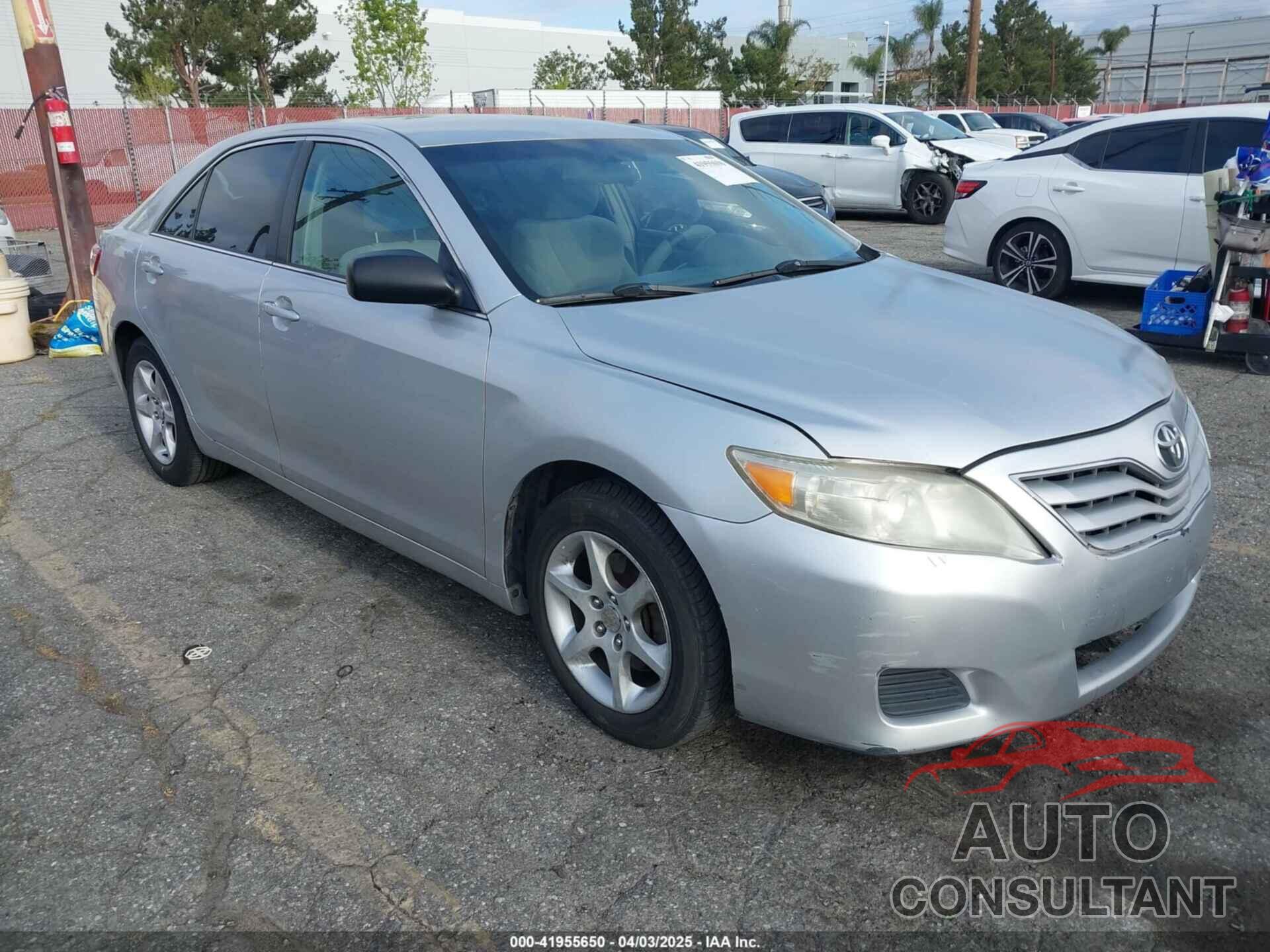 TOYOTA CAMRY 2011 - 4T1BF3EK2BU700161