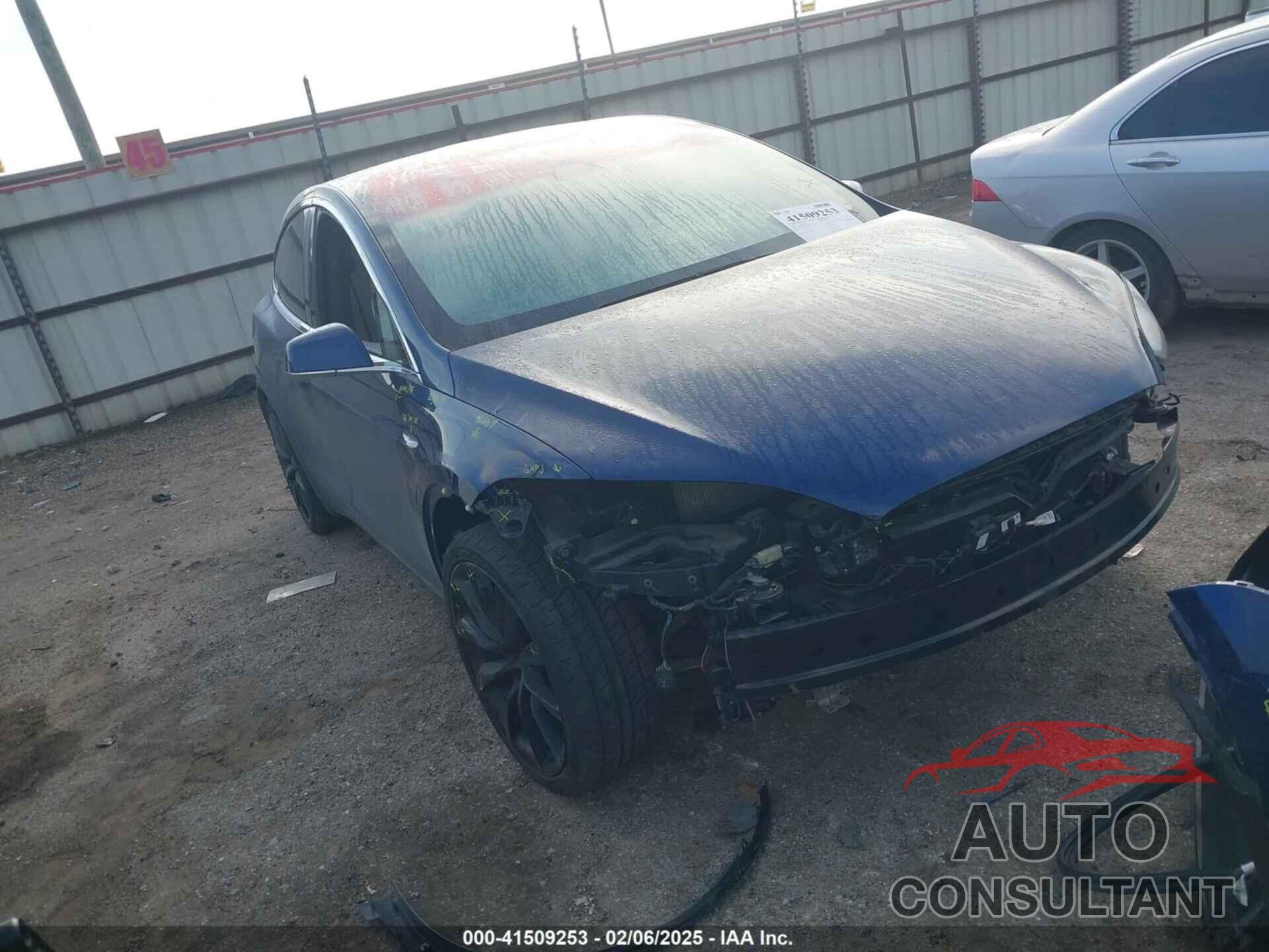 TESLA MODEL X 2019 - 5YJXCBE2XKF159687