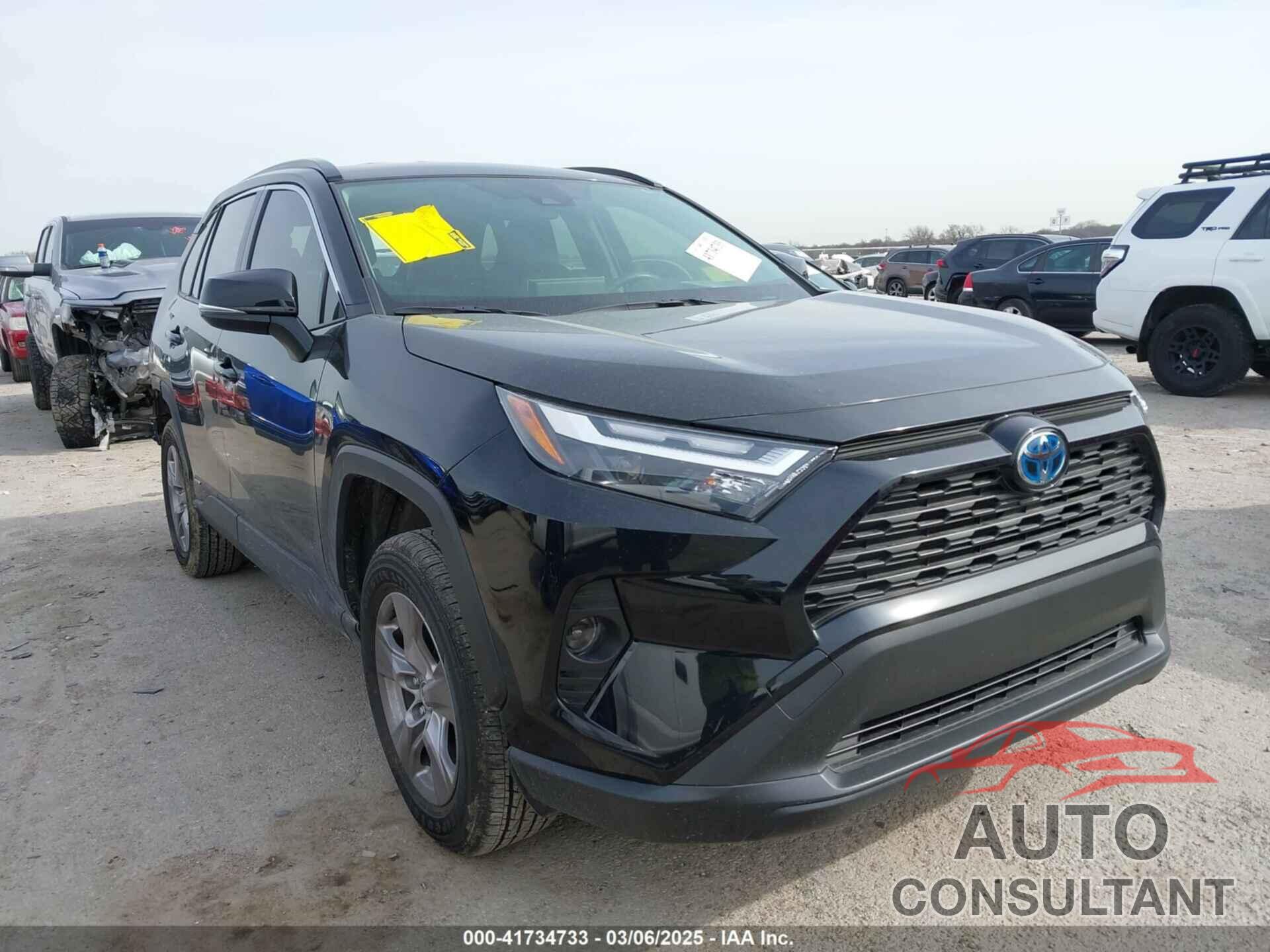 TOYOTA RAV4 HYBRID 2024 - JTMRWRFV9RD261954