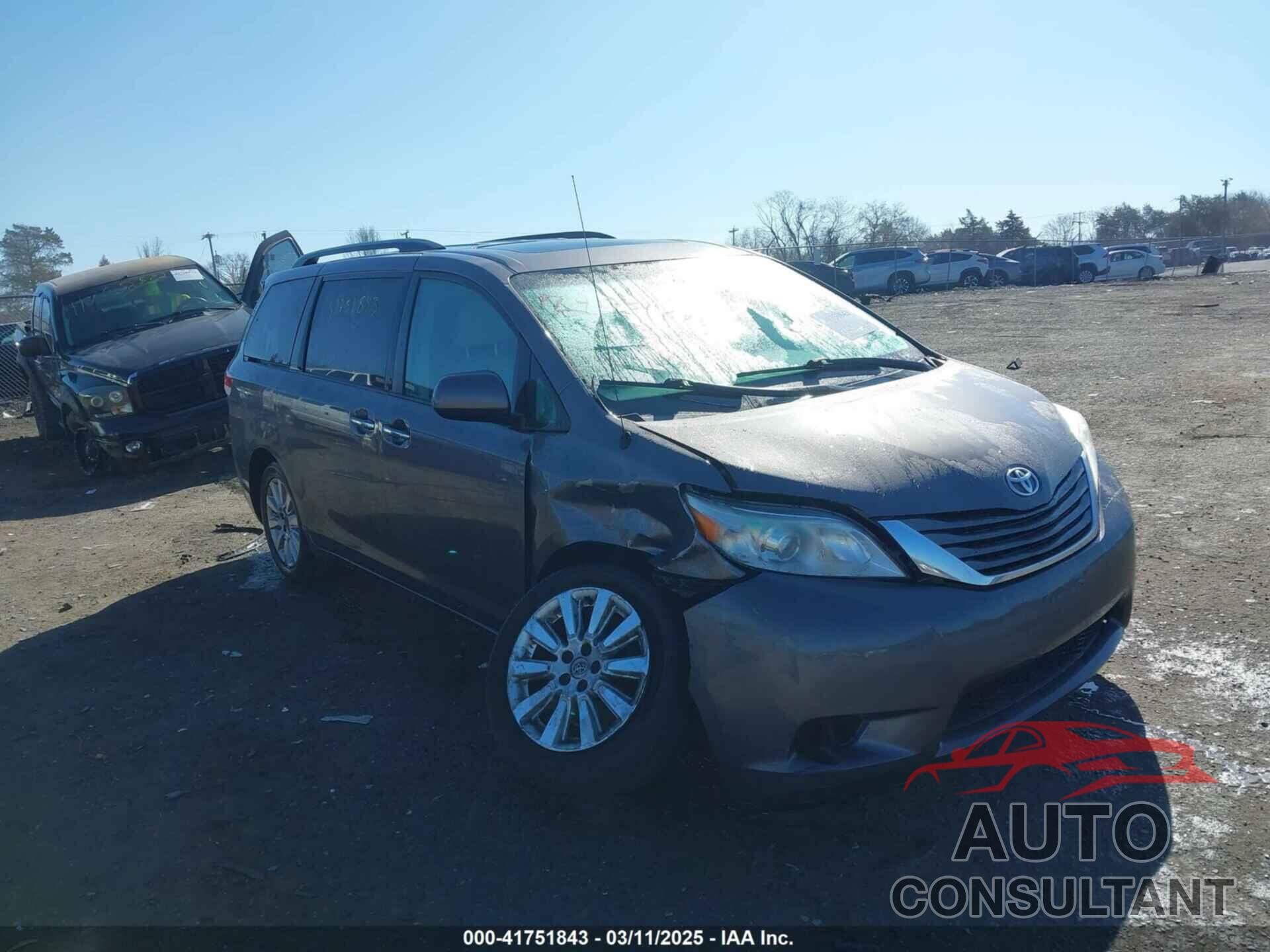 TOYOTA SIENNA 2014 - 5TDDK3DC4ES083230