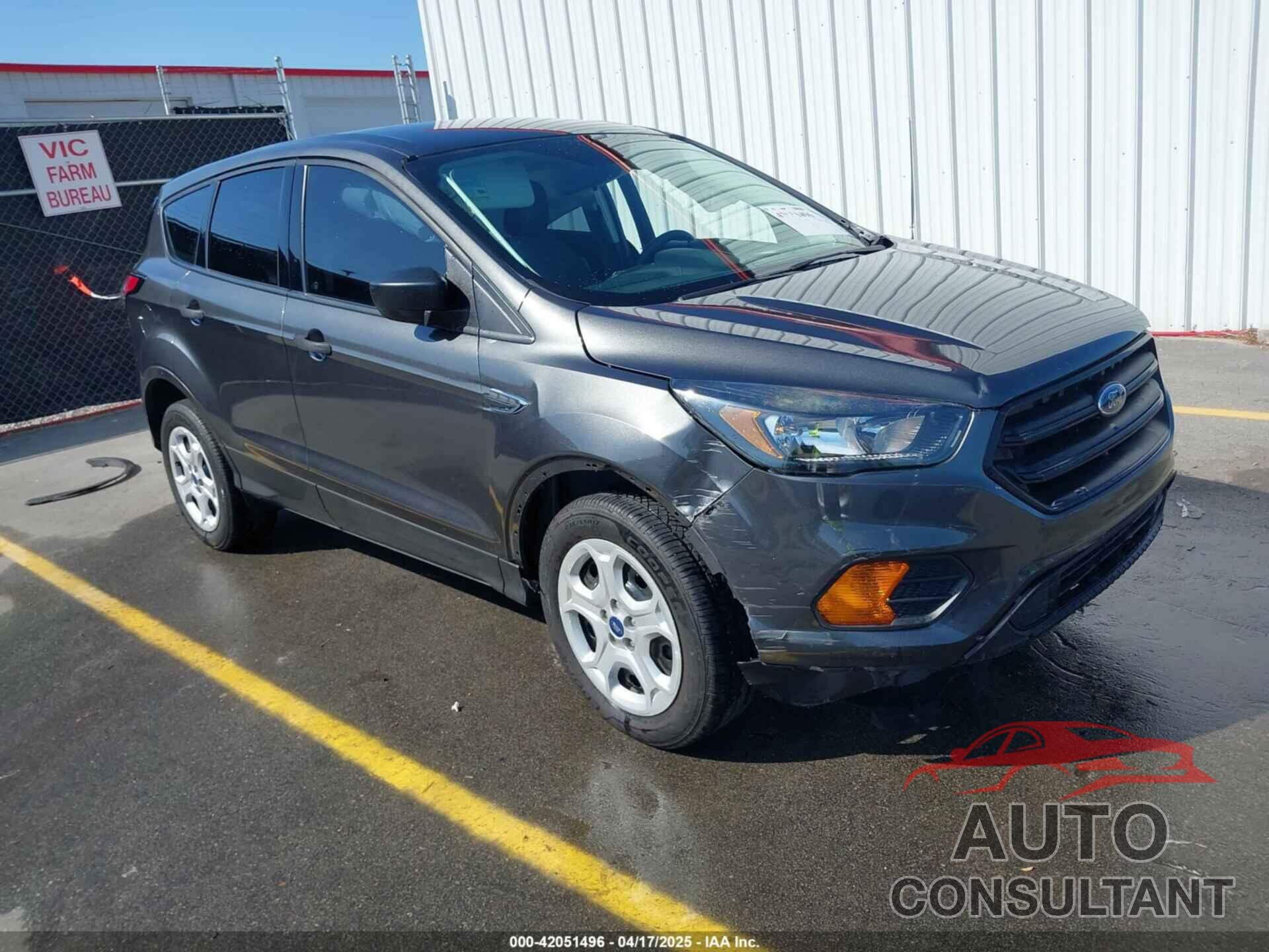 FORD ESCAPE 2018 - 1FMCU0F74JUA33207