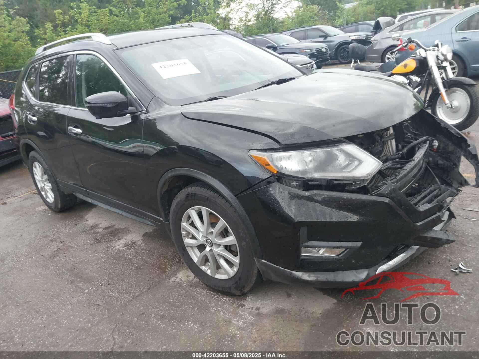 NISSAN ROGUE 2017 - KNMAT2MV3HP546047
