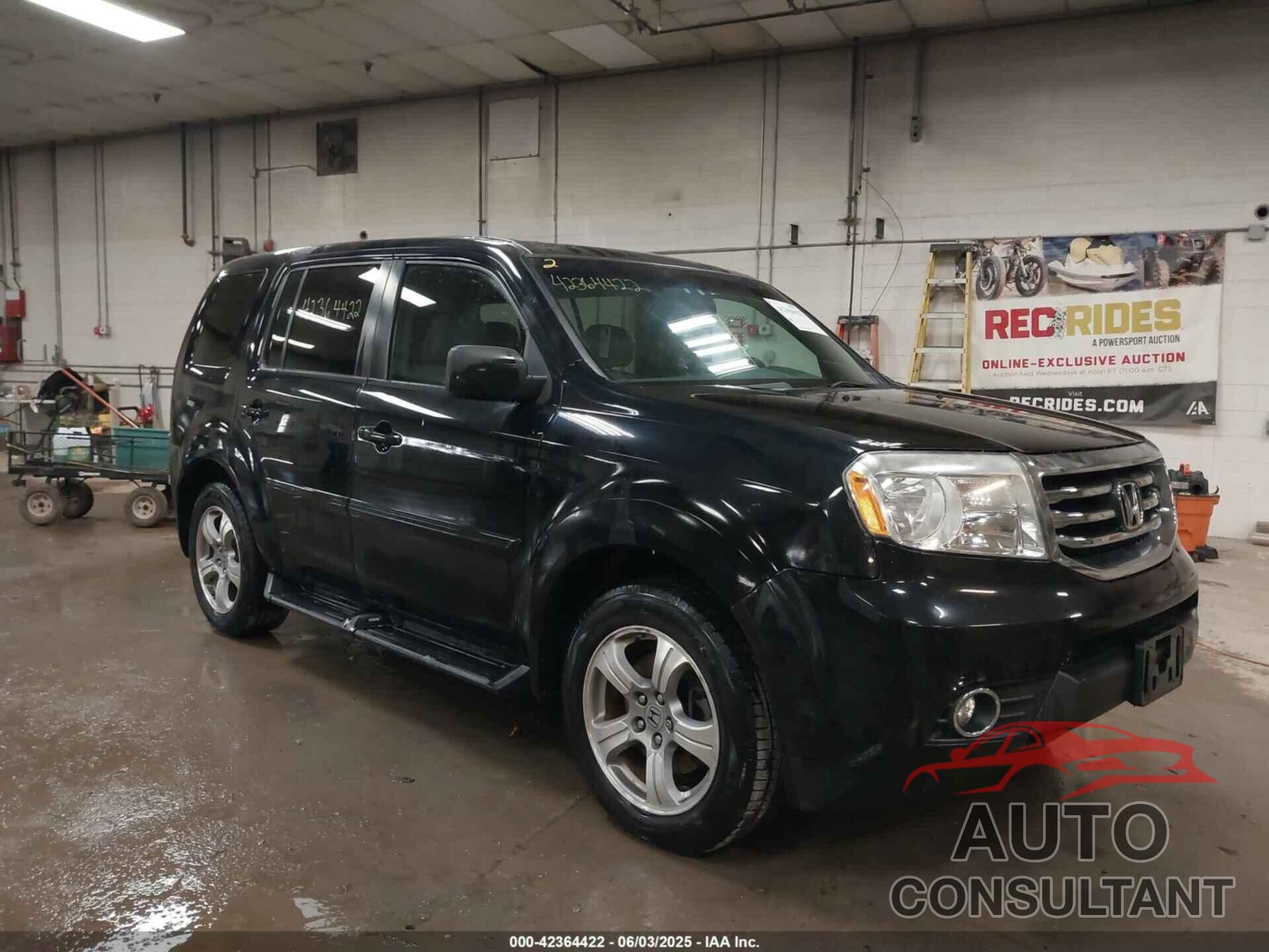HONDA PILOT 2015 - 5FNYF4H5XFB077395