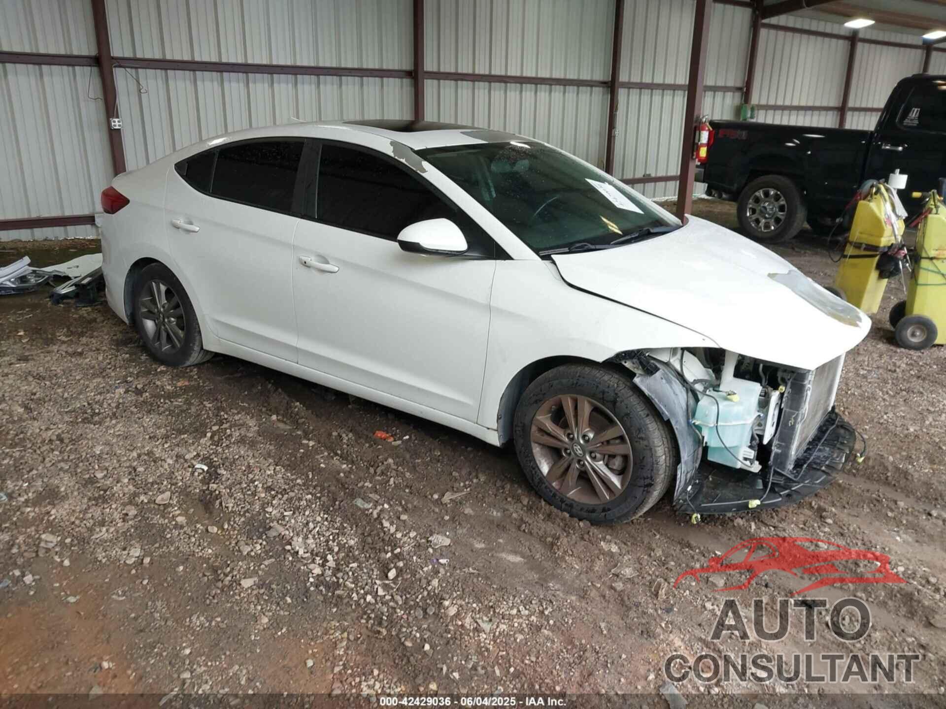 HYUNDAI ELANTRA 2017 - 5NPD84LF8HH144363