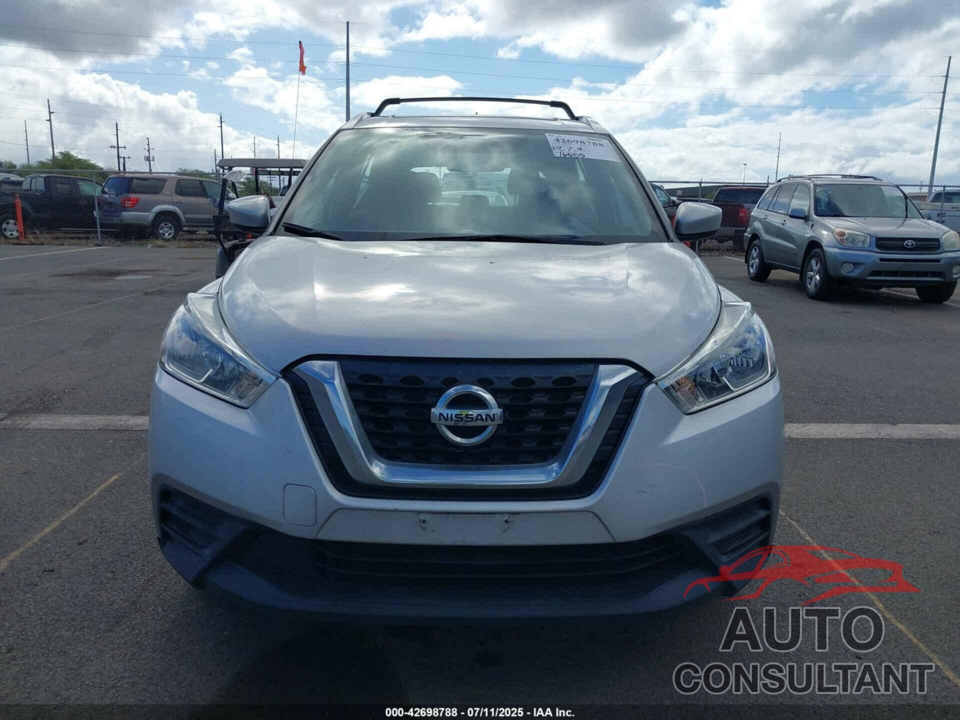NISSAN KICKS 2019 - 3N1CP5CU0KL557441
