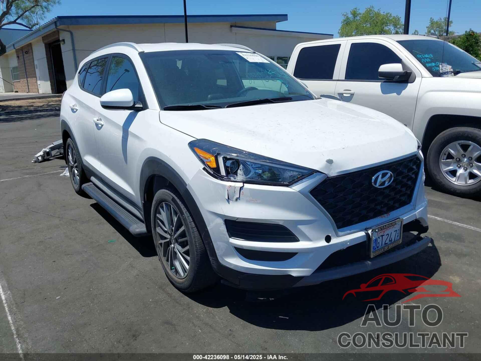 HYUNDAI TUCSON 2020 - KM8J33AL8LU142692