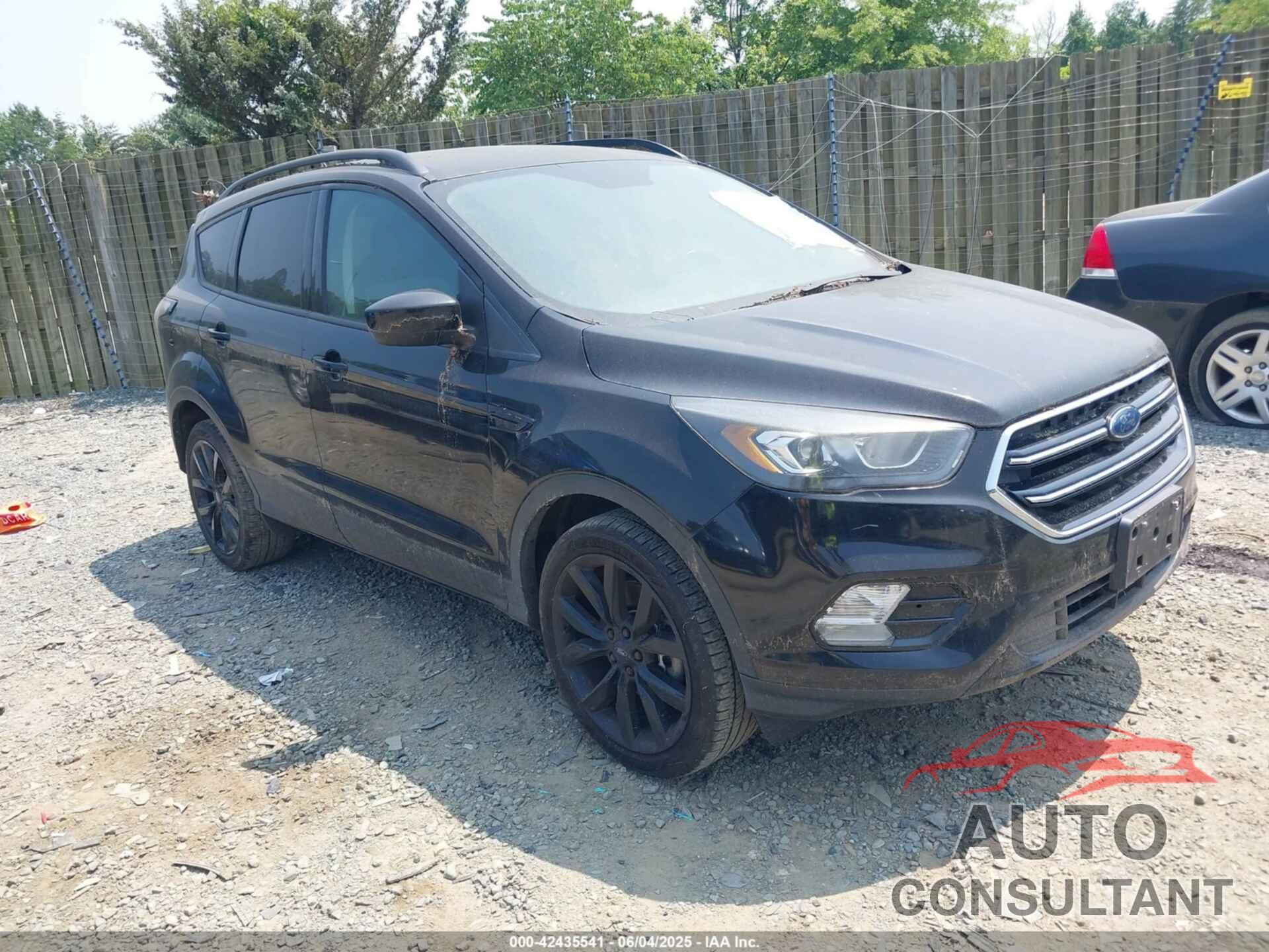 FORD ESCAPE 2018 - 1FMCU9GD0JUB01561