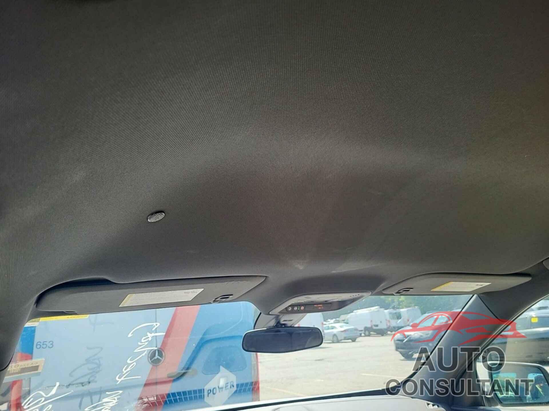 CHEVROLET TRAVERSE 2022 - 1GNEVHKW4NJ155196