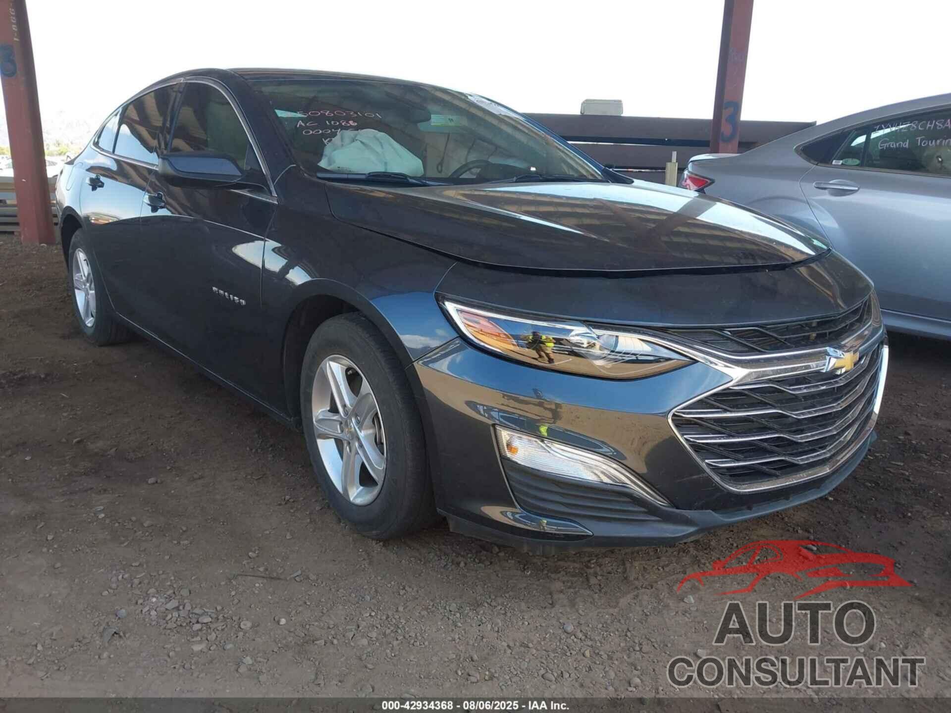 CHEVROLET MALIBU 2020 - 1G1ZB5ST3LF120004