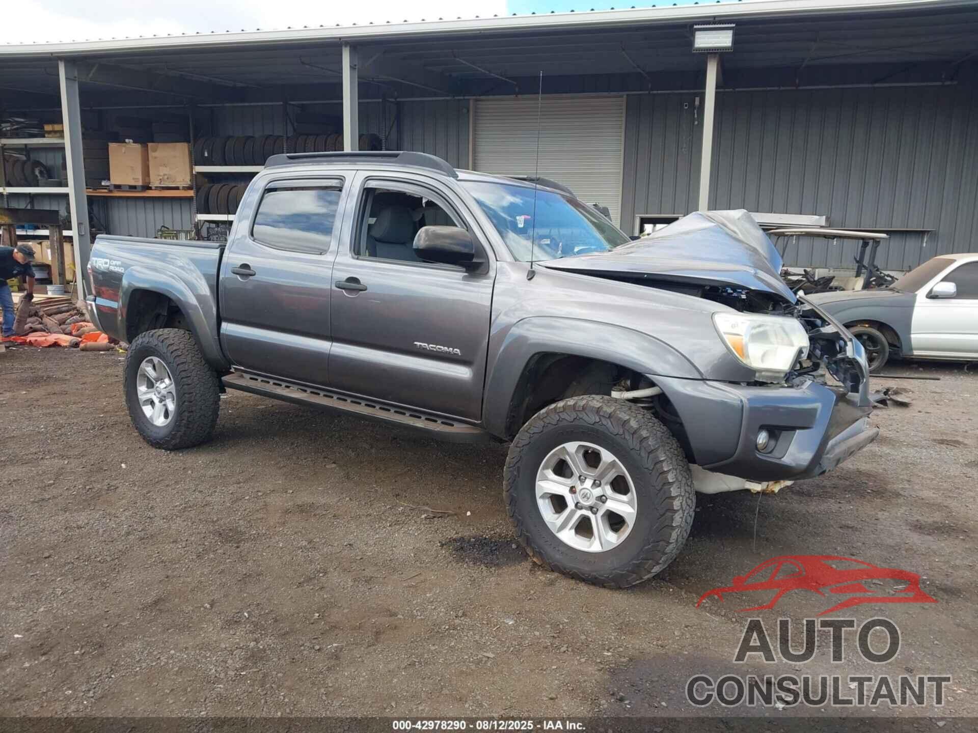 TOYOTA TACOMA 2015 - 5TFLU4EN5FX140932