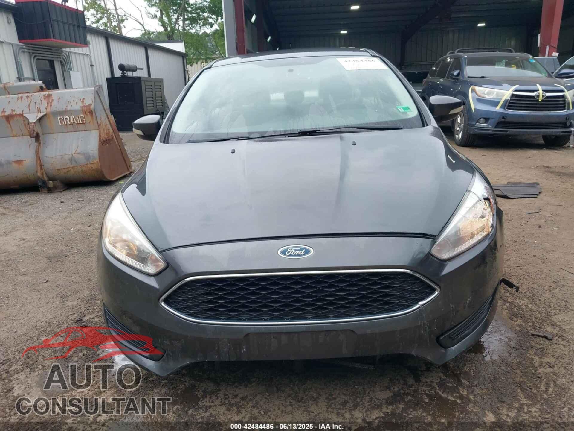 FORD FOCUS 2017 - 1FADP3F29HL224939