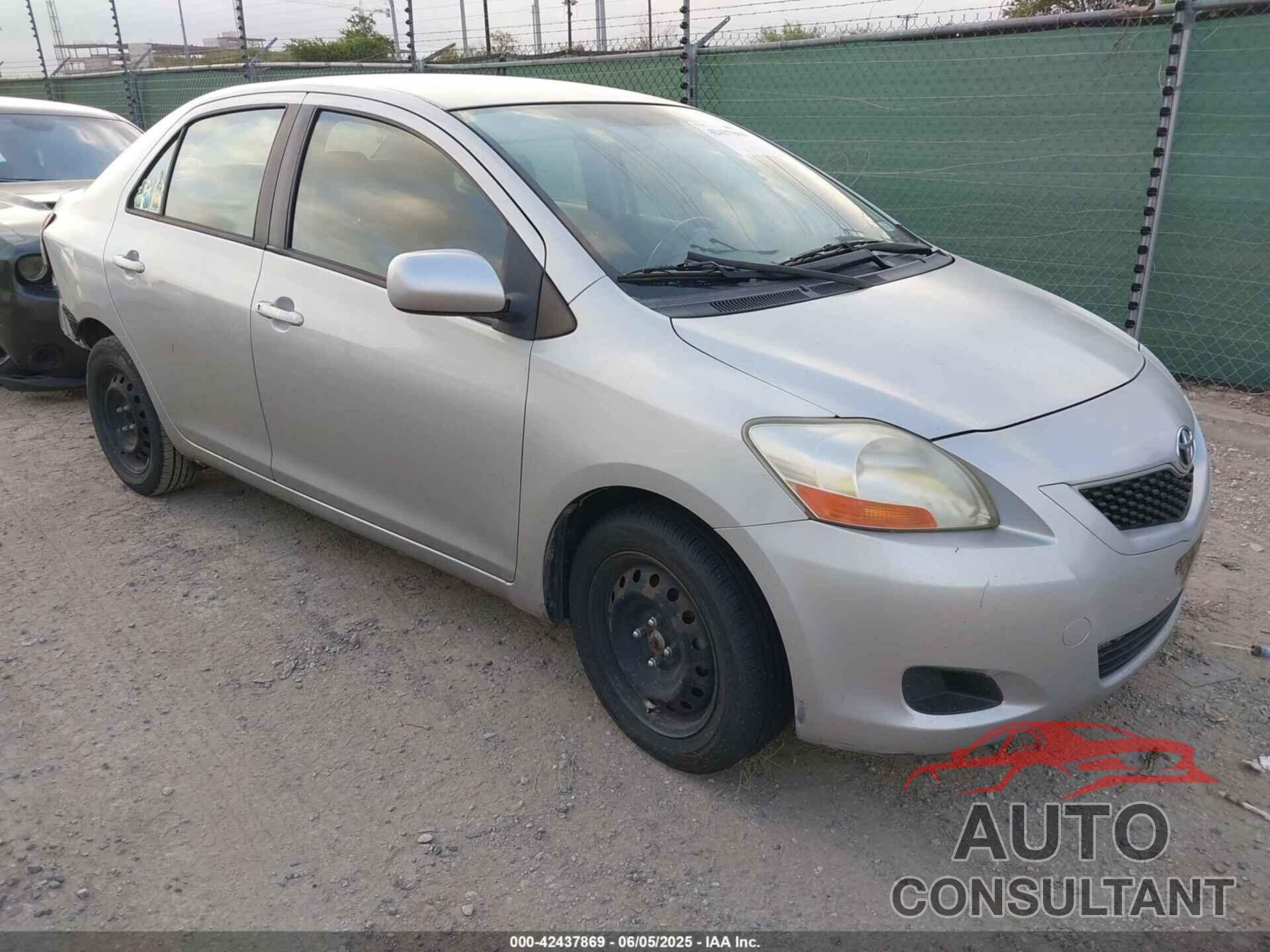 TOYOTA YARIS 2010 - JTDBT4K31A1370495
