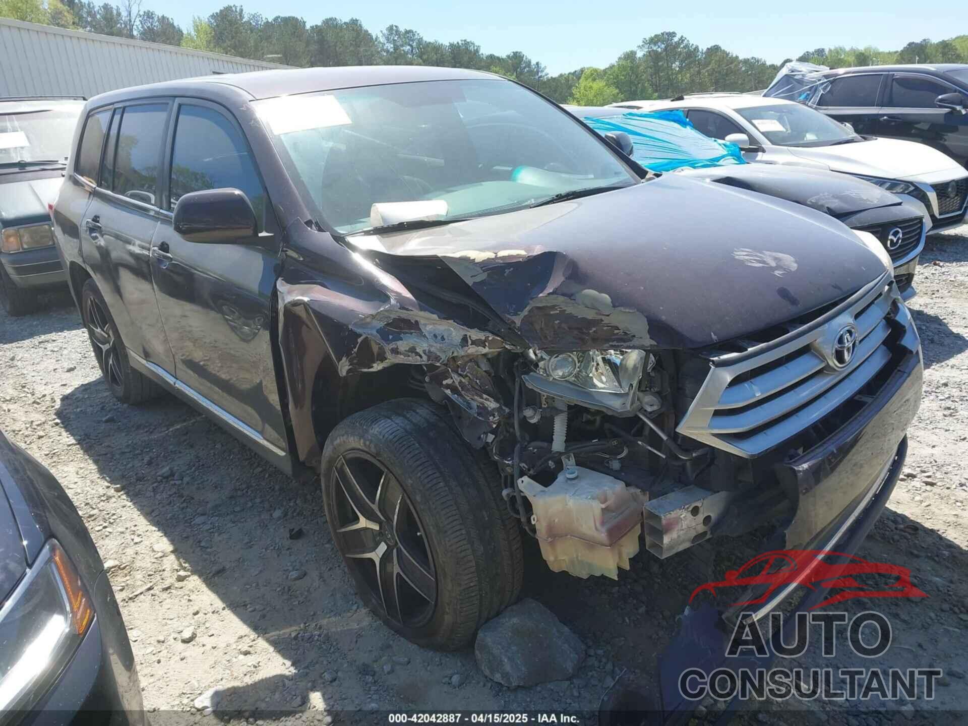 TOYOTA HIGHLANDER 2013 - 5TDBK3EH1DS219569