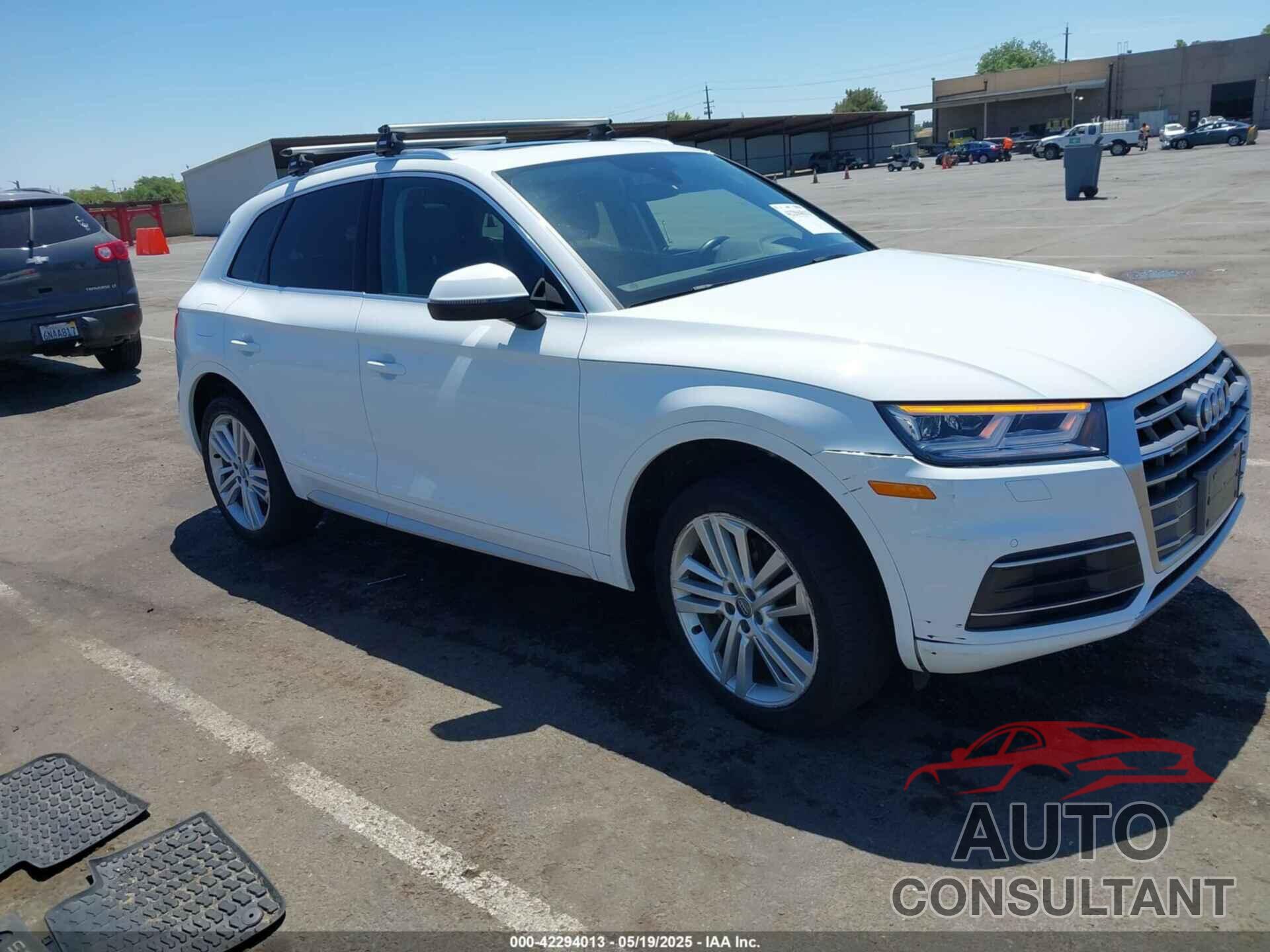 AUDI Q5 2018 - WA1BNAFY7J2087165