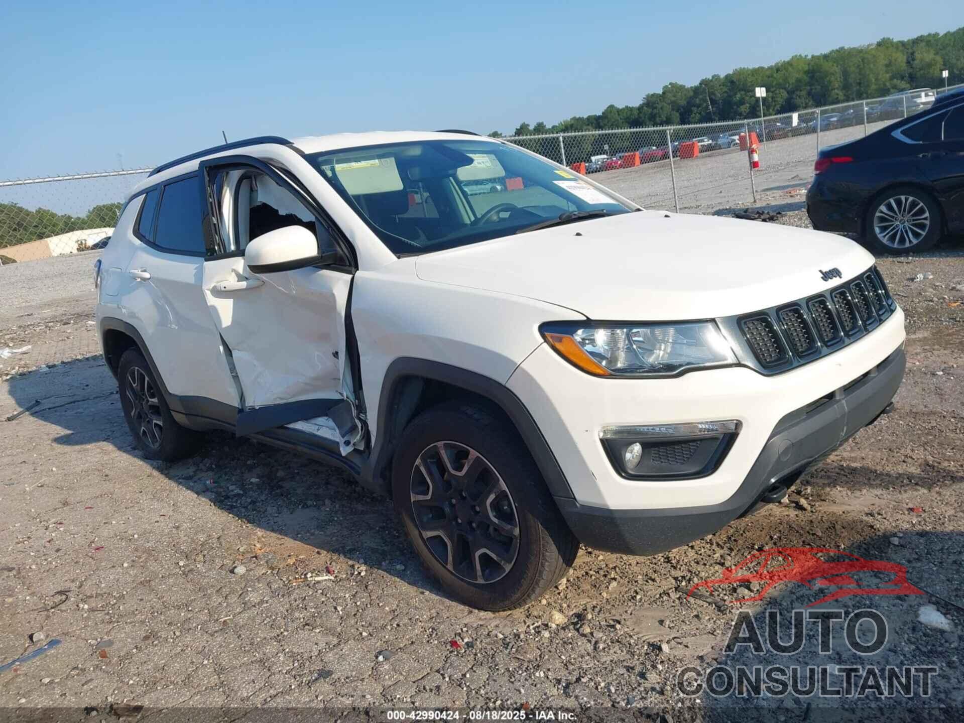 JEEP COMPASS 2019 - 3C4NJDAB8KT679306